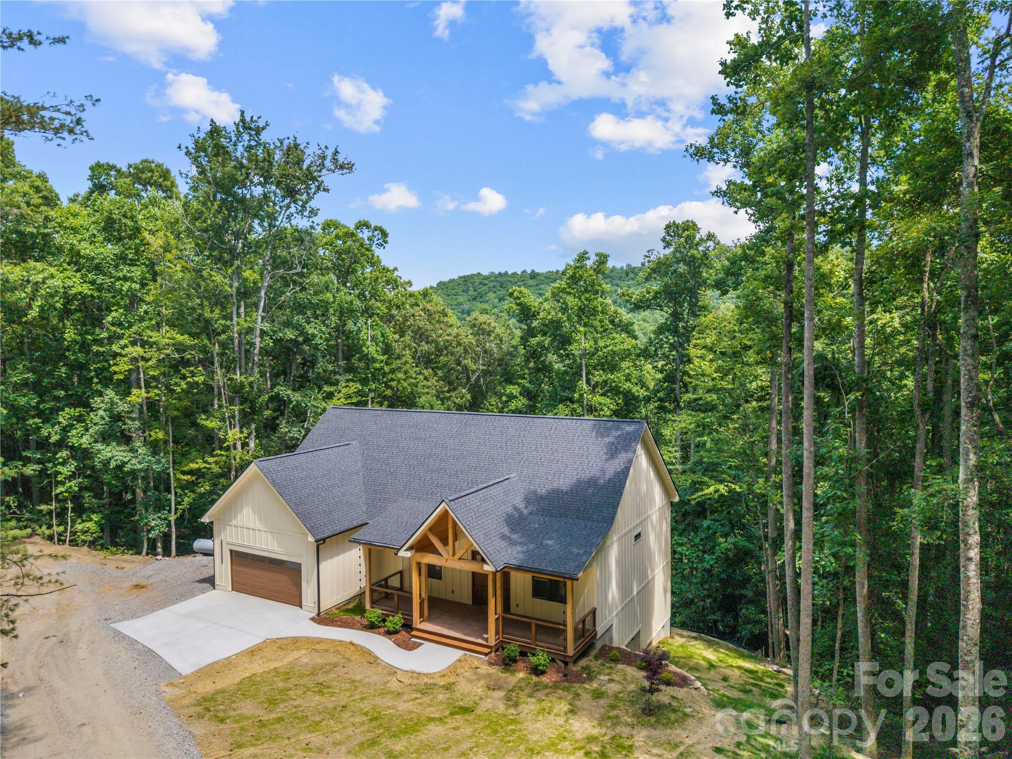 210 Hickory Tree Lane — photo