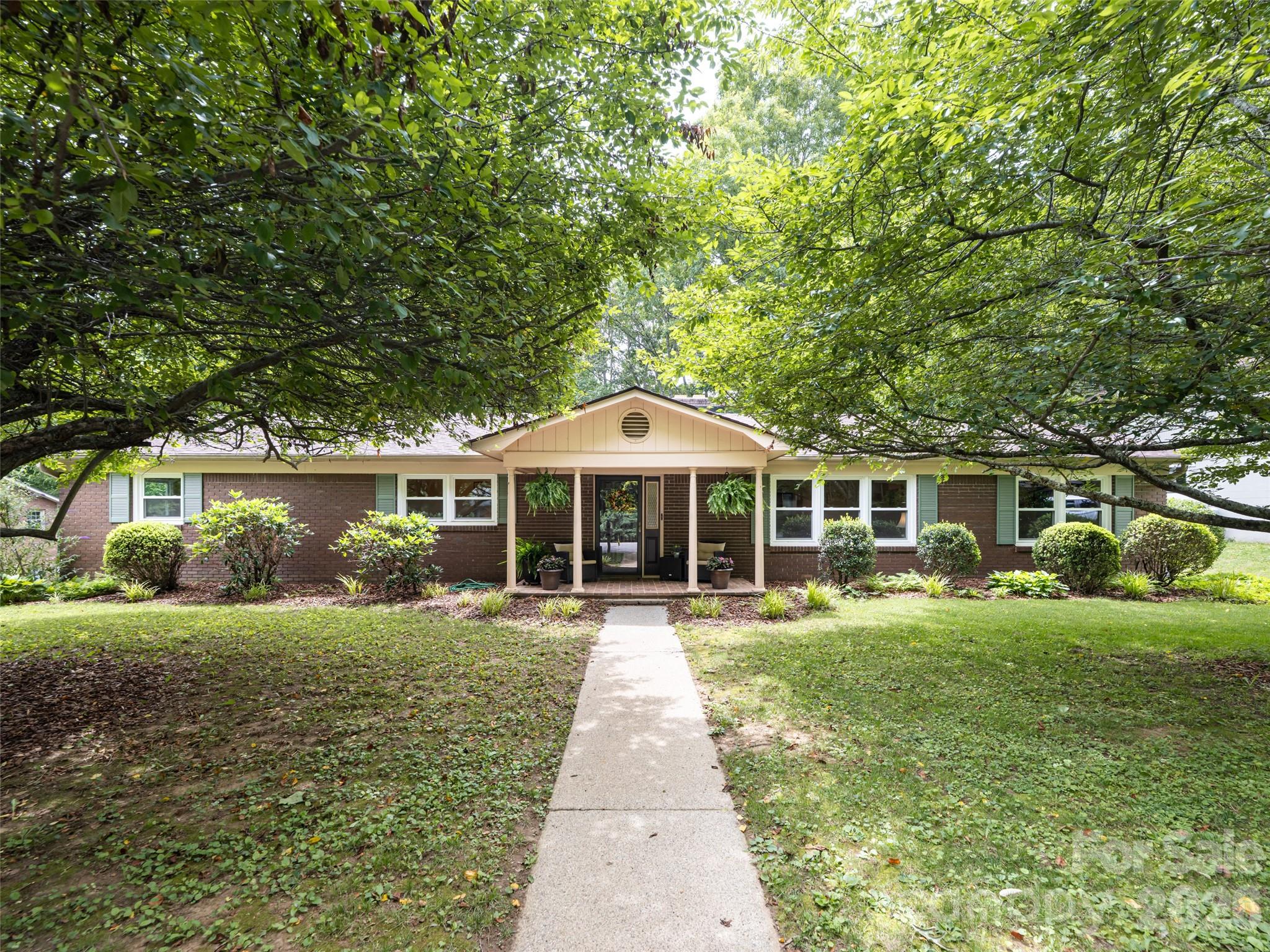 29 Jean Drive — photo