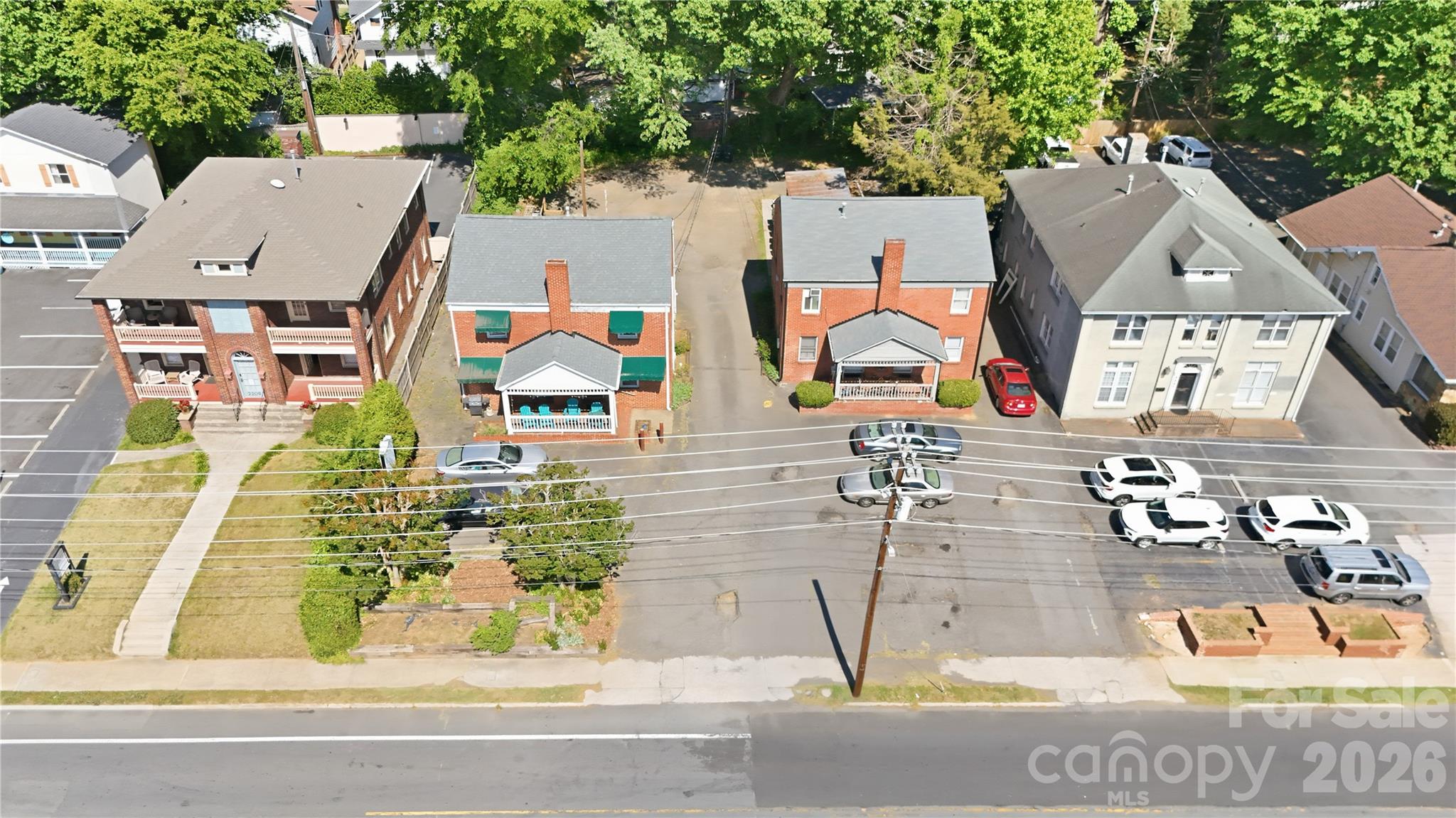 2213-2219 Park Road 27/28 — photo