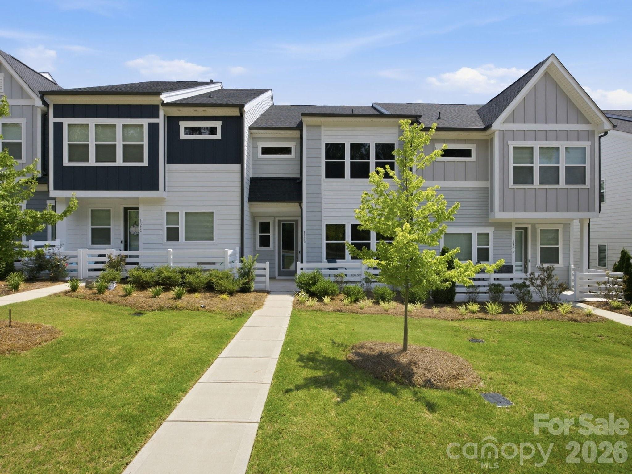 137-D Forest Lake Boulevard — photo