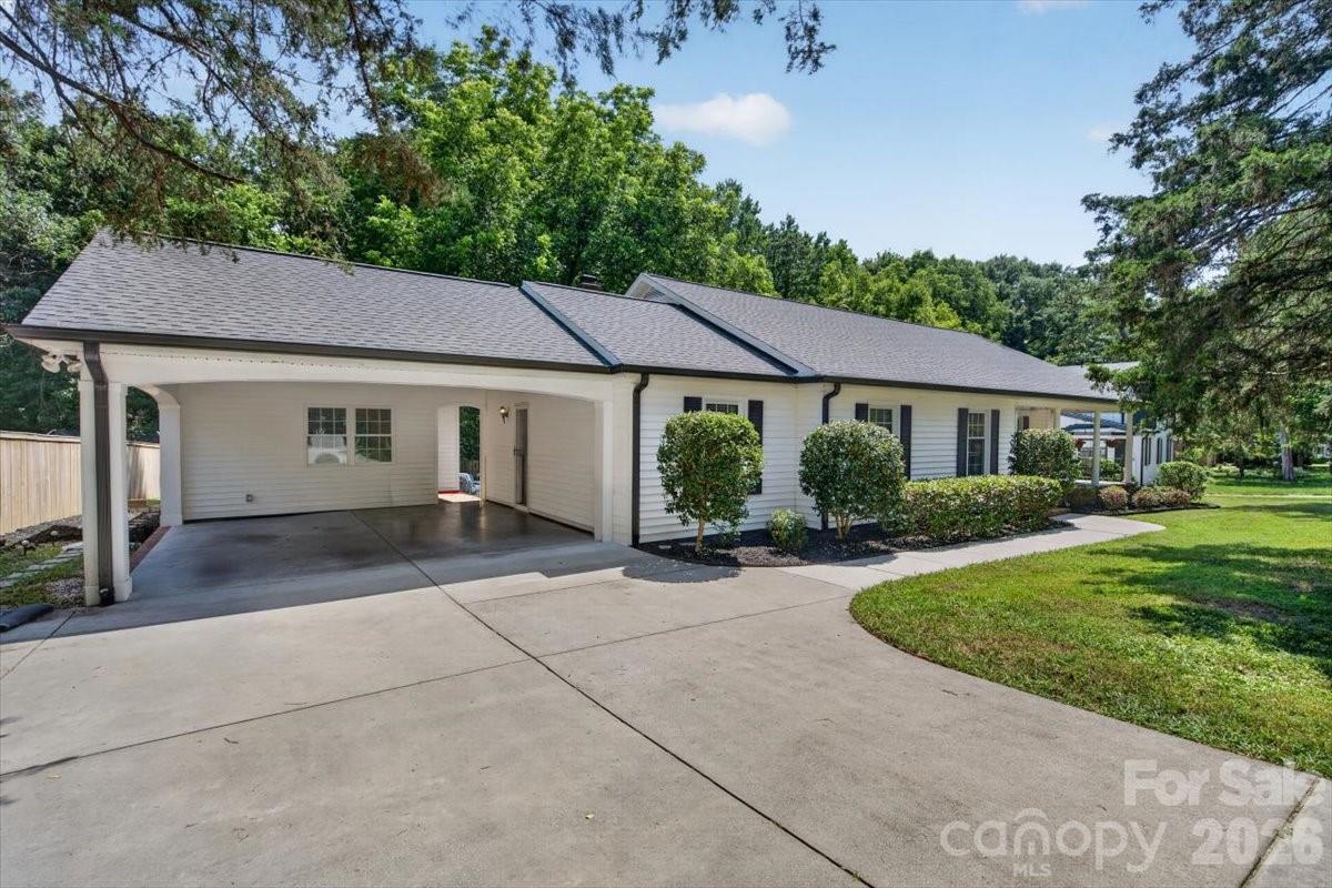 4124 Bridgewood Lane — photo