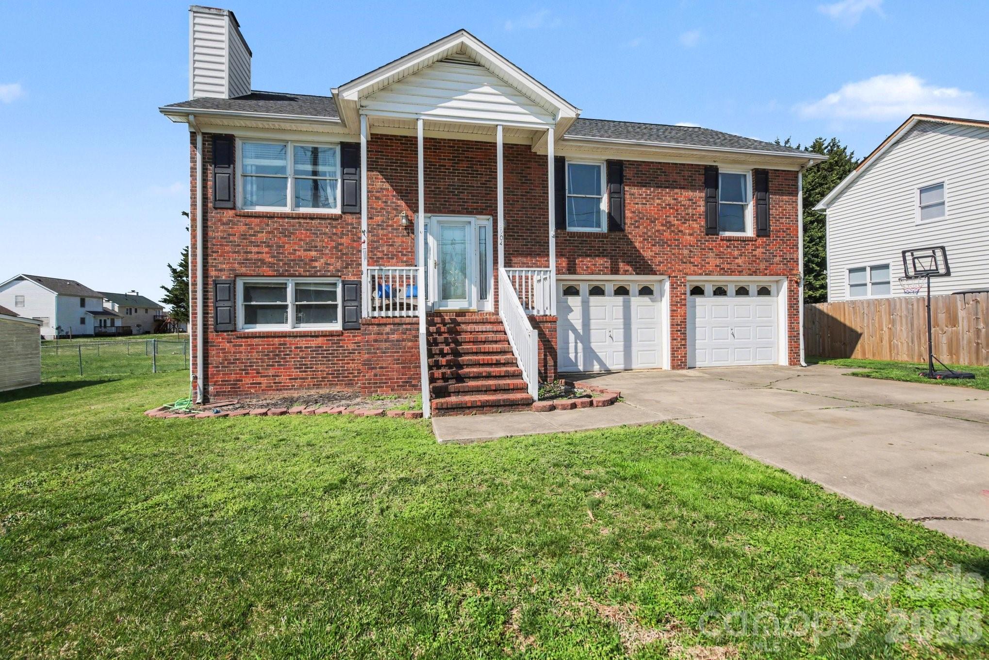 3904 Riverdale Road — photo