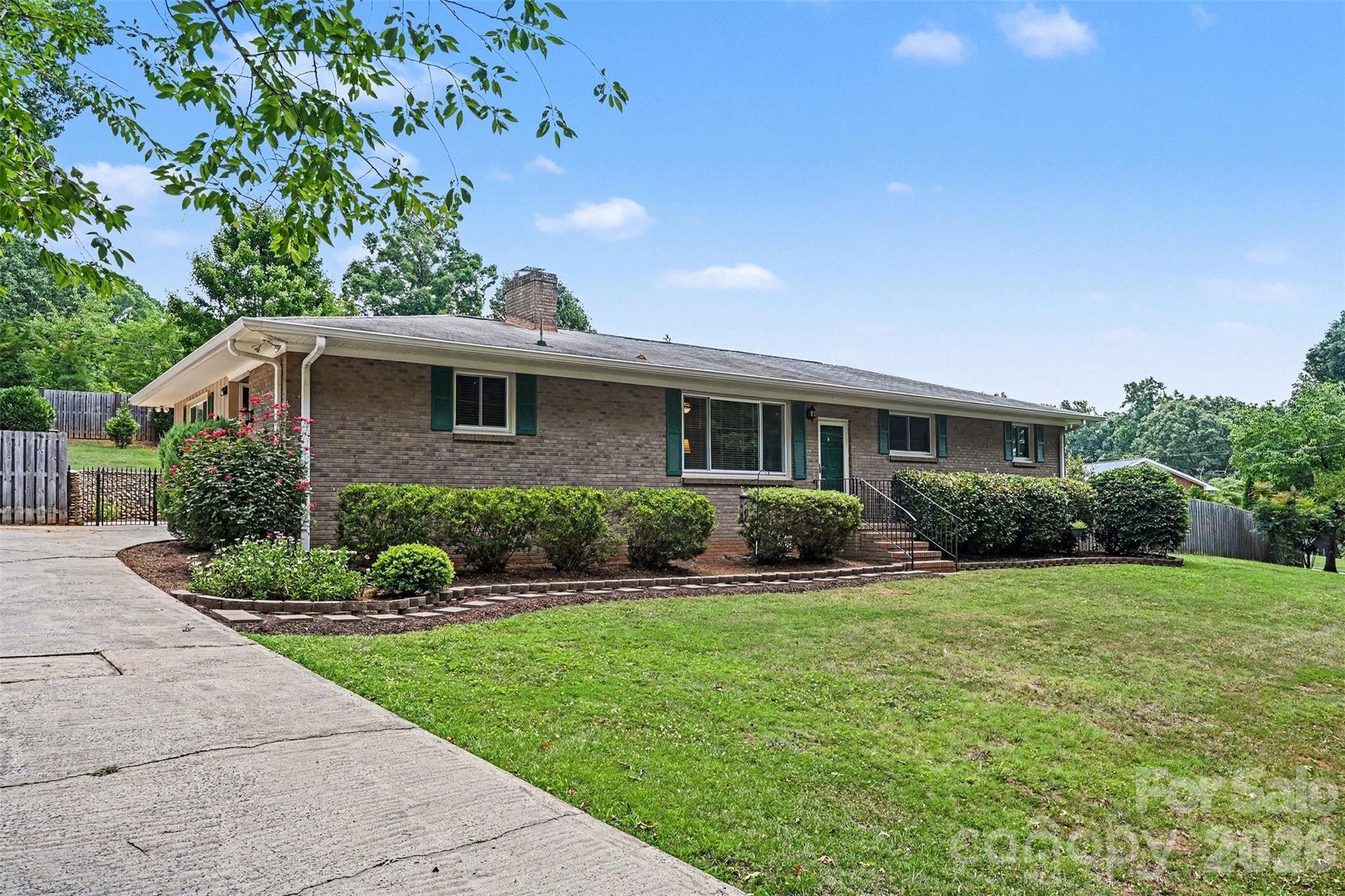 9050 Miriam Drive — photo