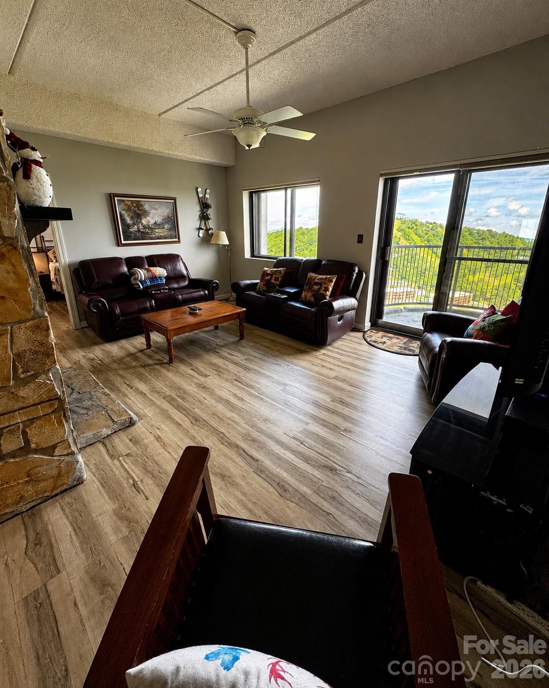 303 Sugar Top Drive 2813 — photo
