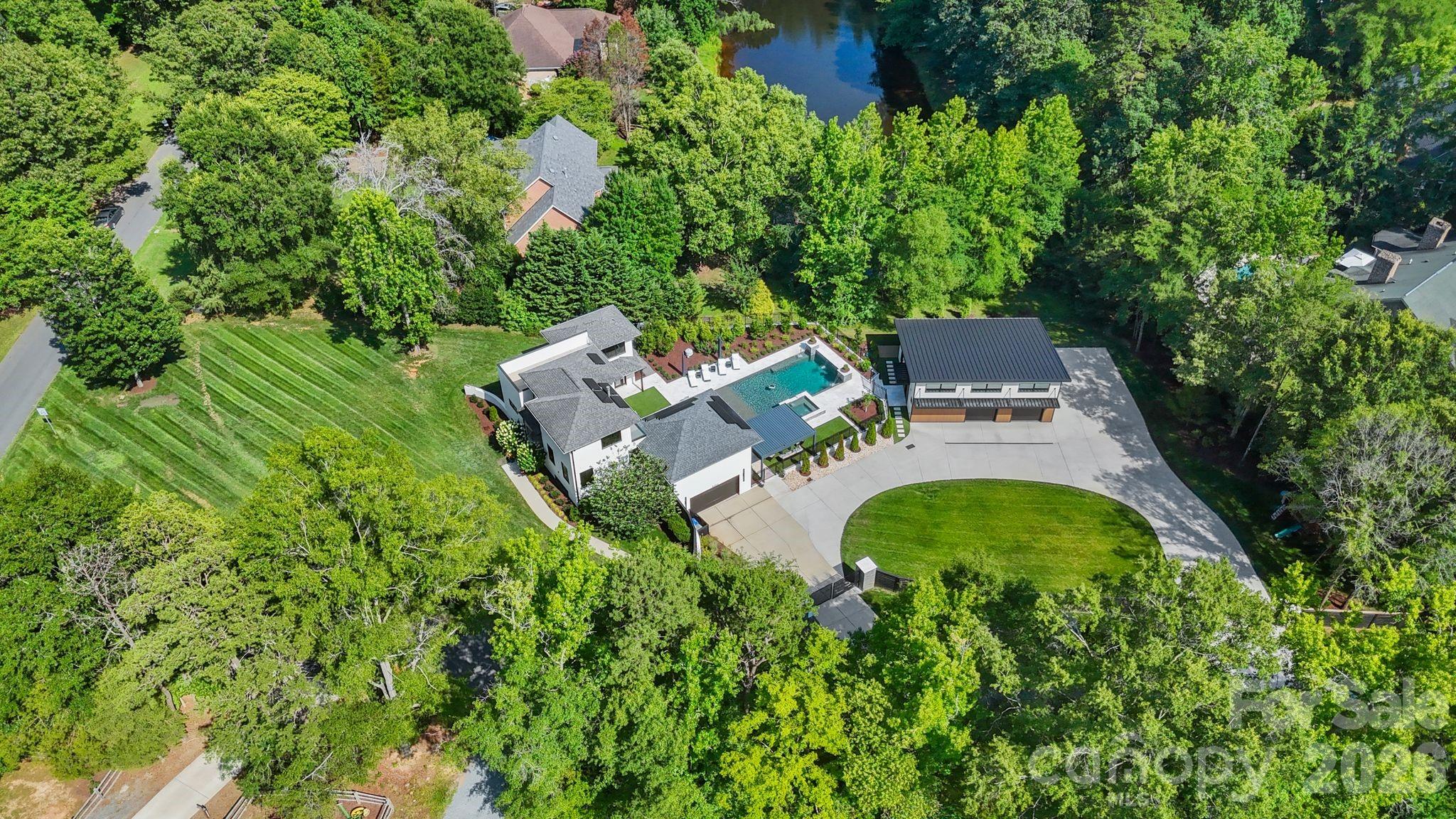 1064 Greylyn Drive — photo