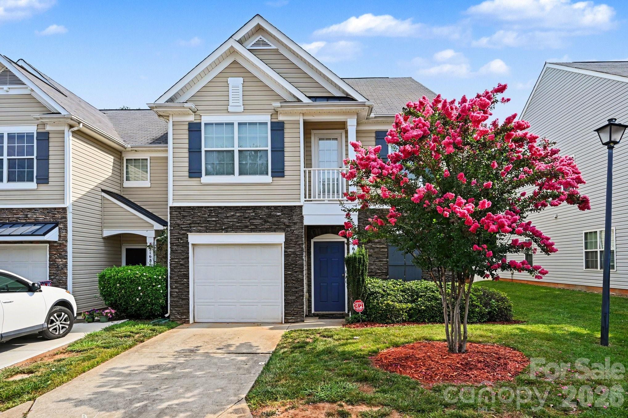 2166 Shady Pond Drive — photo