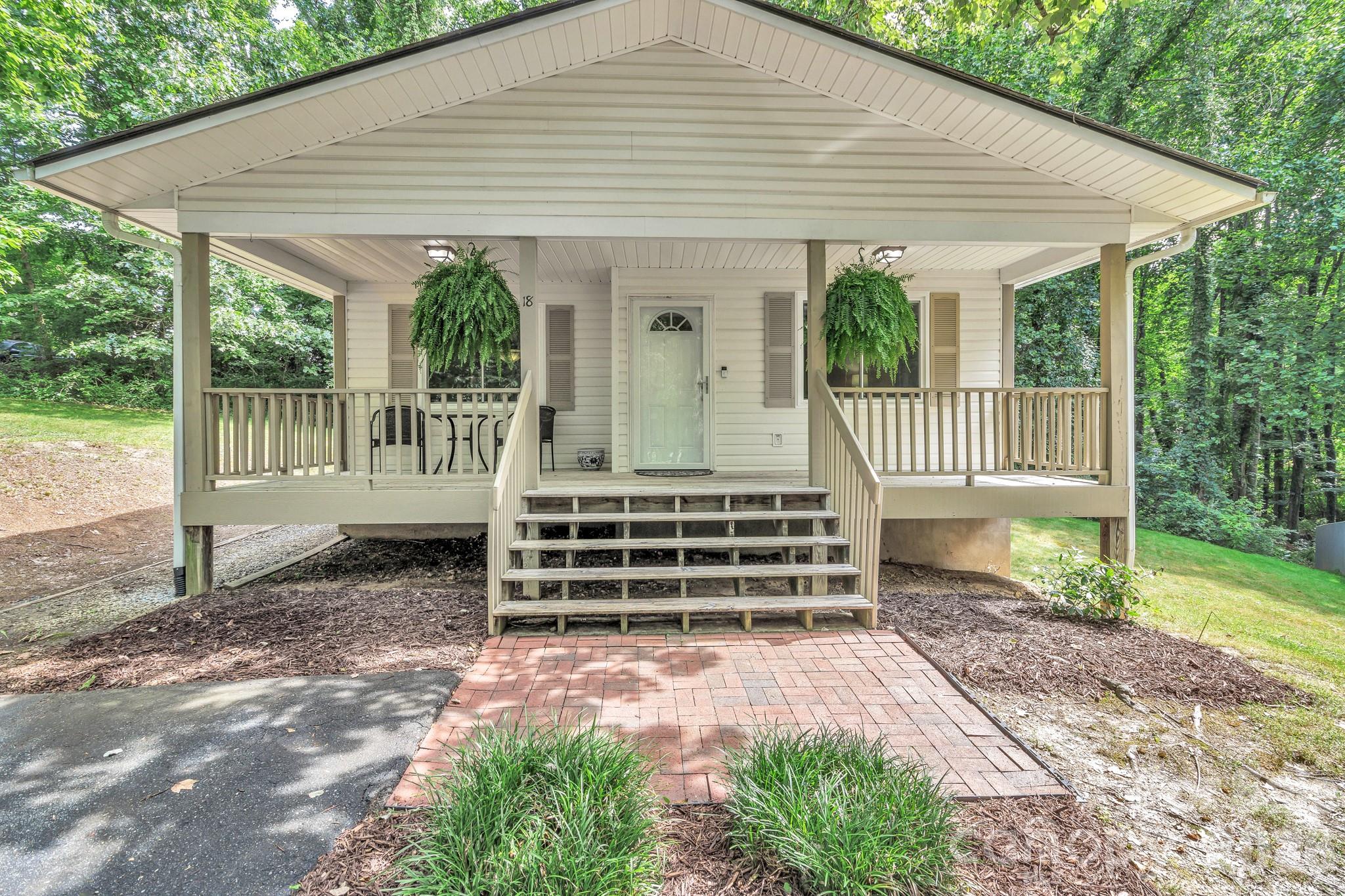 18 Mctindal Circle — photo