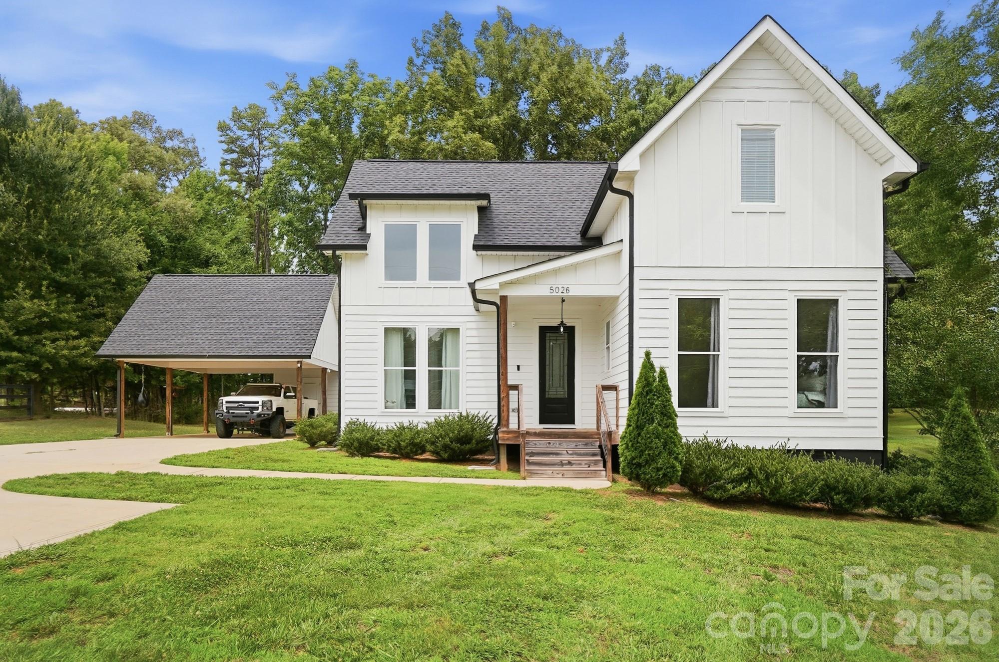 5028 Lewis Road — photo