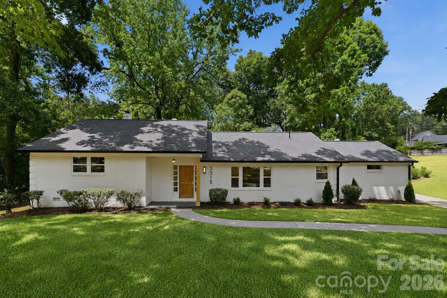 5515 Doncaster Drive — photo