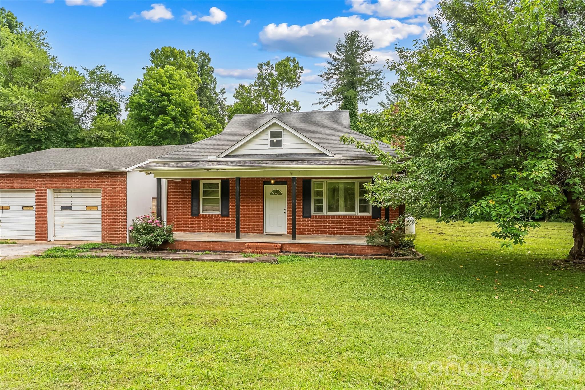 194 Virginia Drive — photo