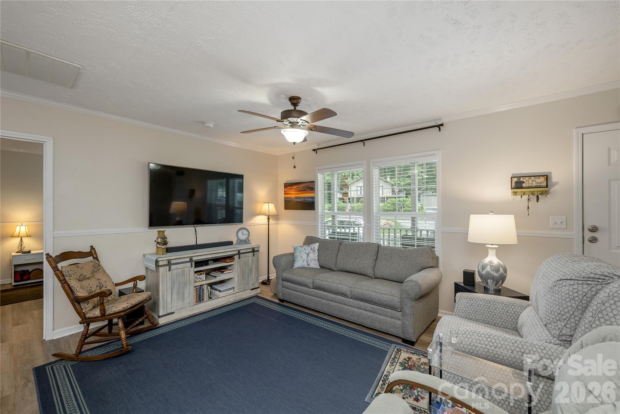 32 Beechwood Lakes Drive — photo