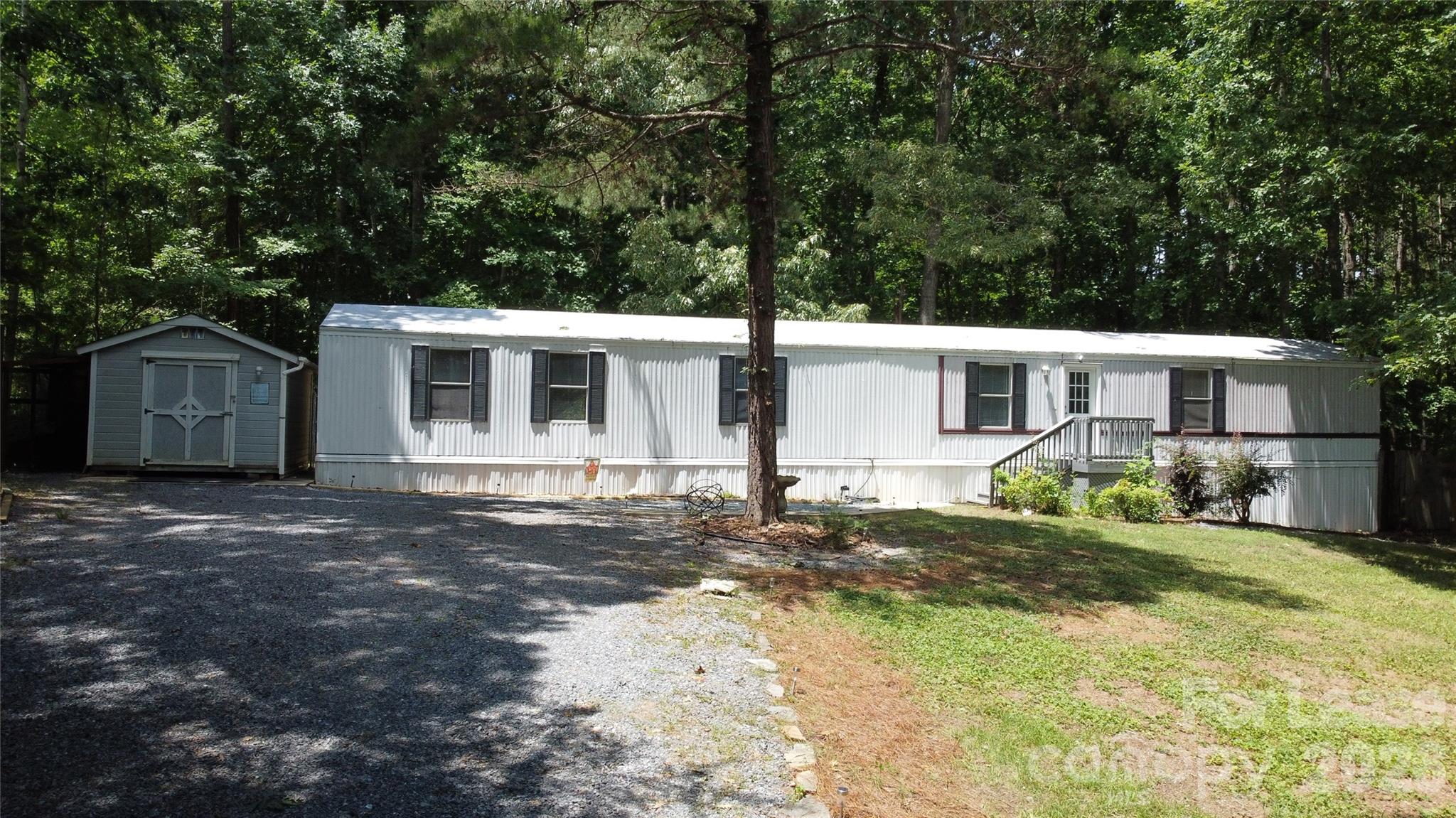 4120 Glenola Drive — photo