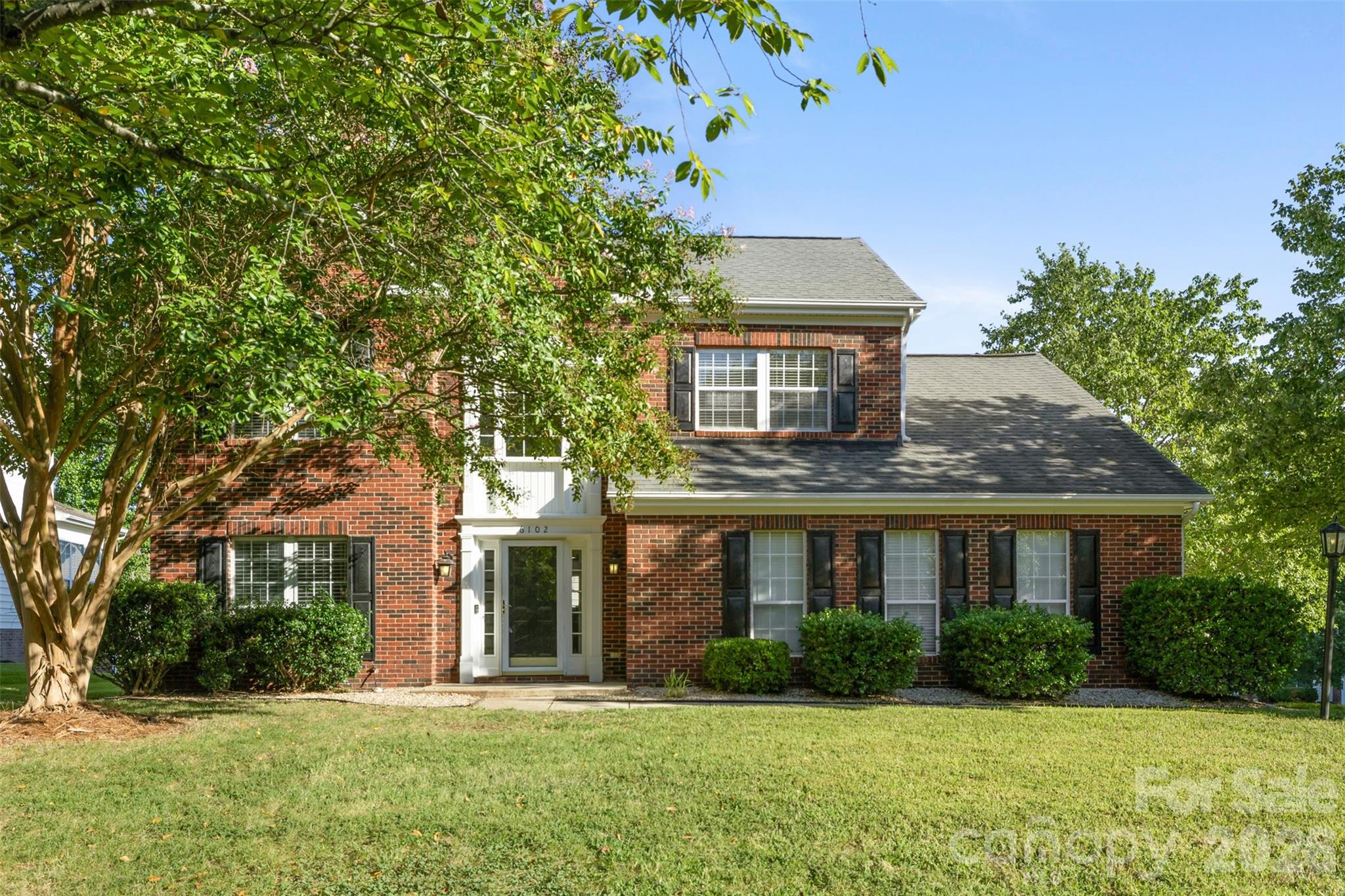 6102 Tesh Court — photo