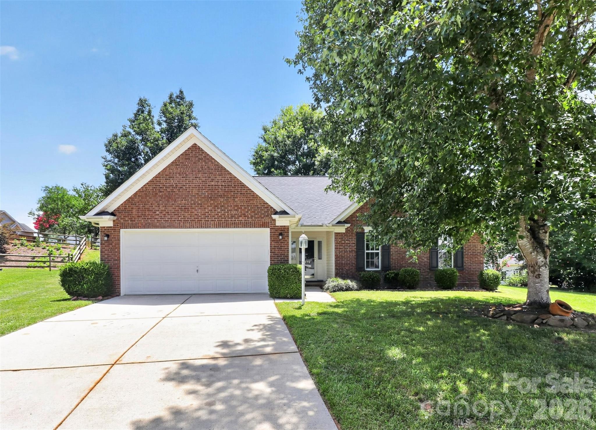 1048 Sandy Point Drive SW — photo