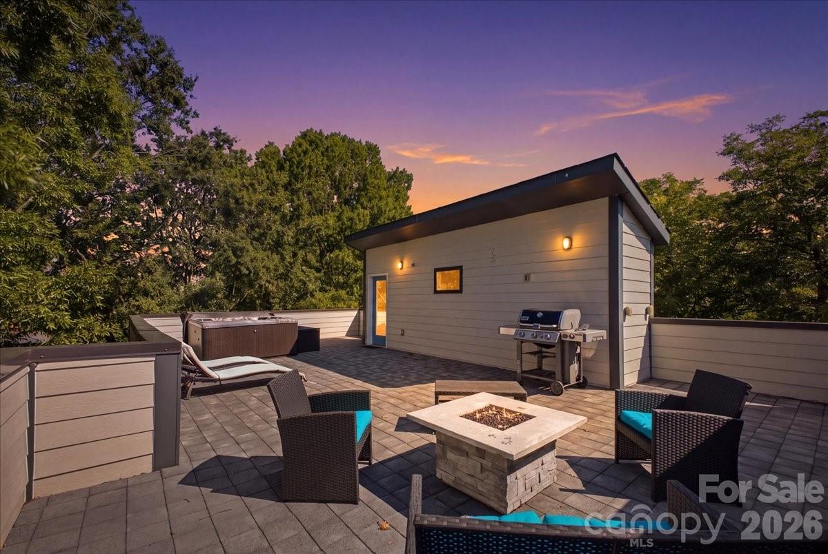 1315 N Davidson Street — photo