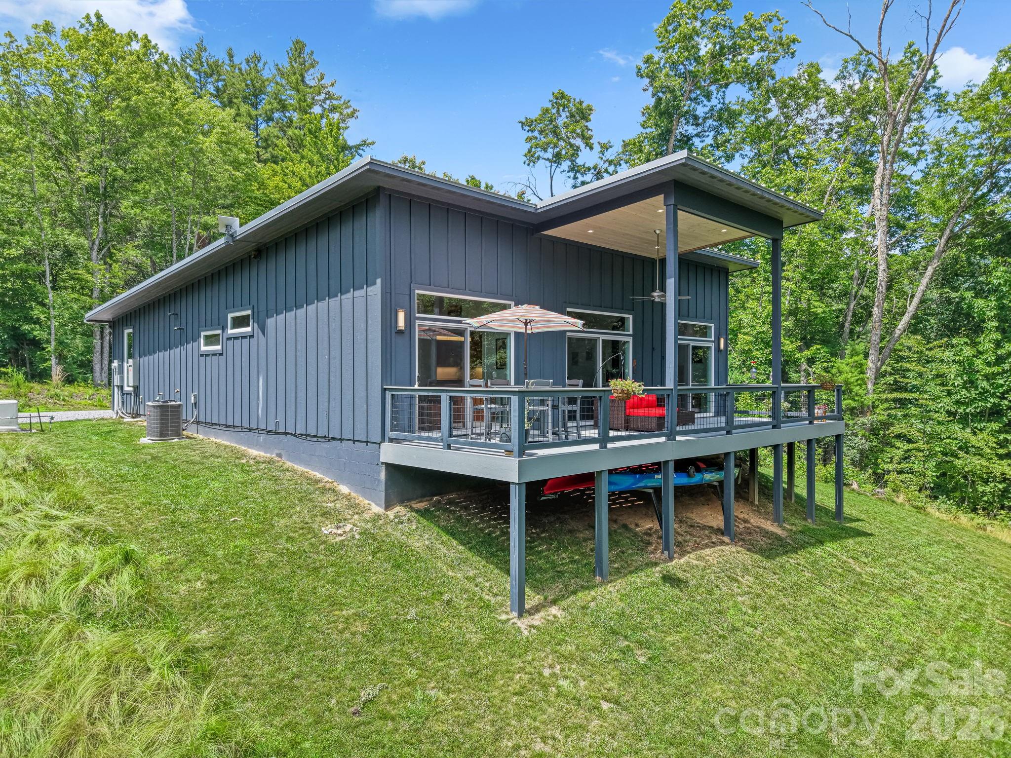 337 Leatherbreeches Drive — photo