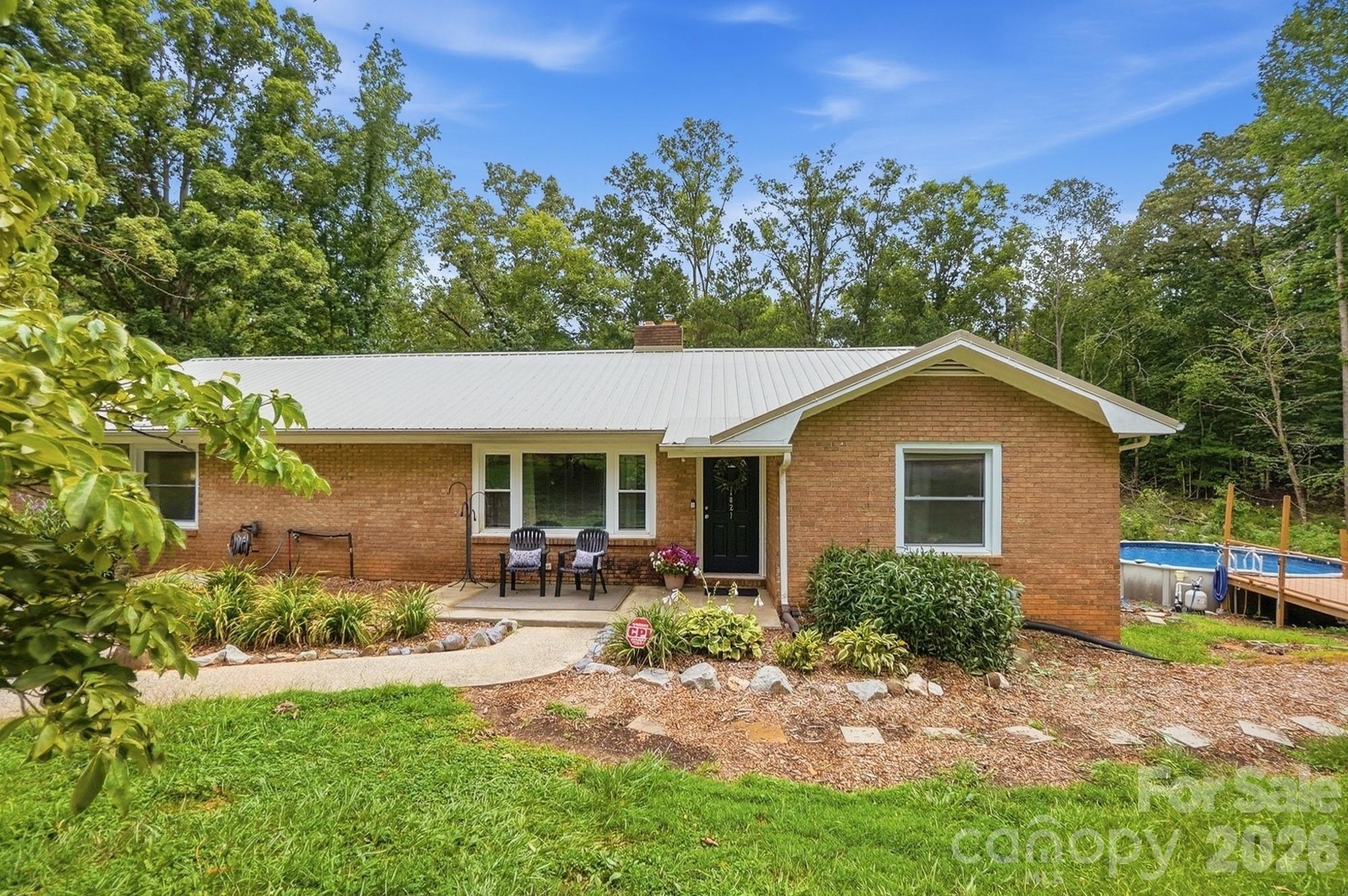 1021 Wedgewood Road — photo