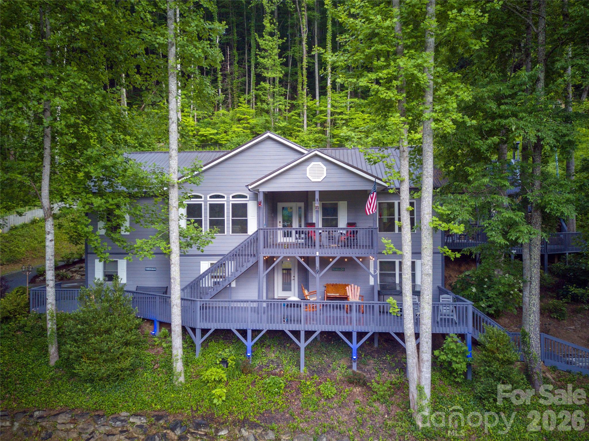 7 Higel Lane — photo