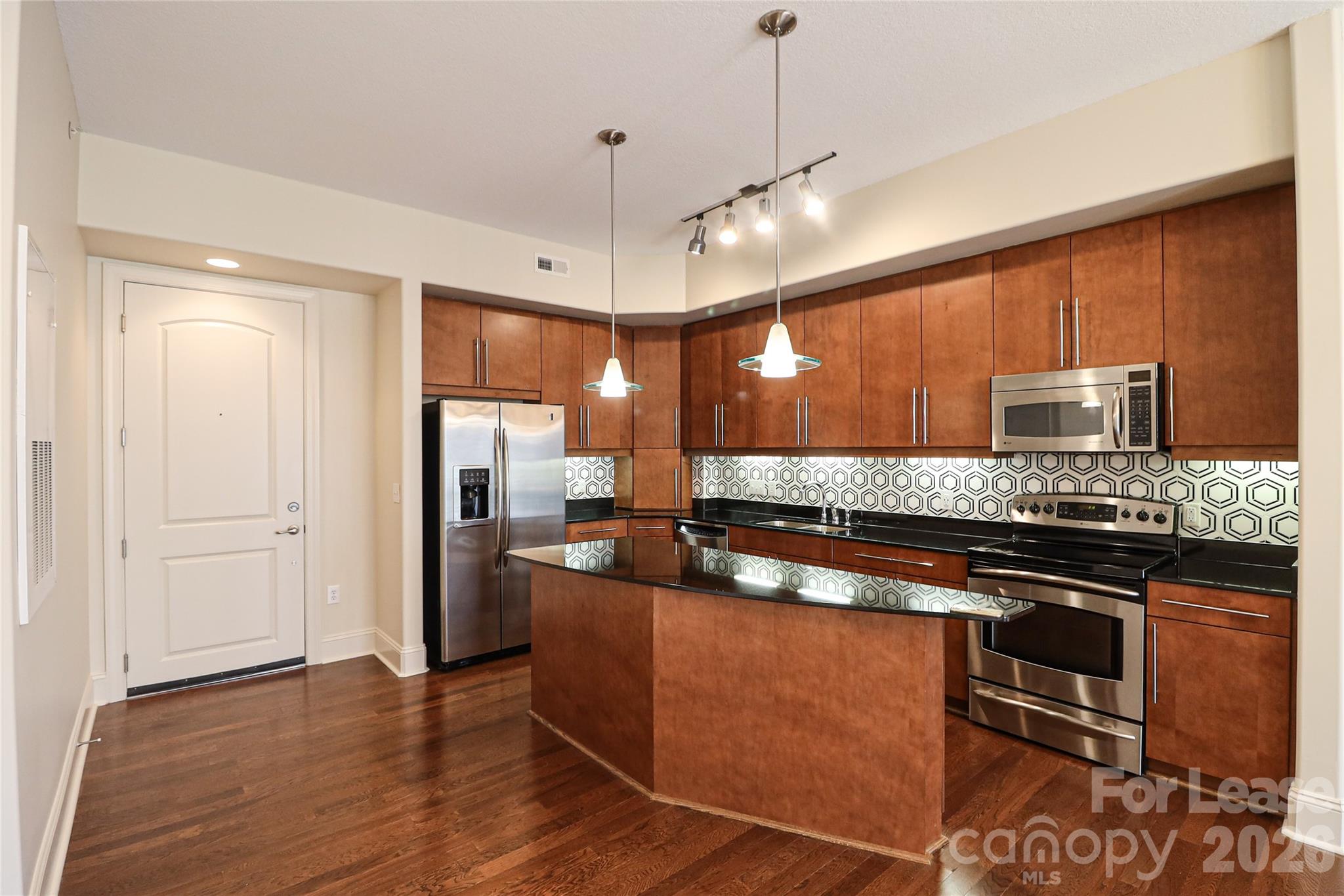 4625 Piedmont Row Drive 402 — photo