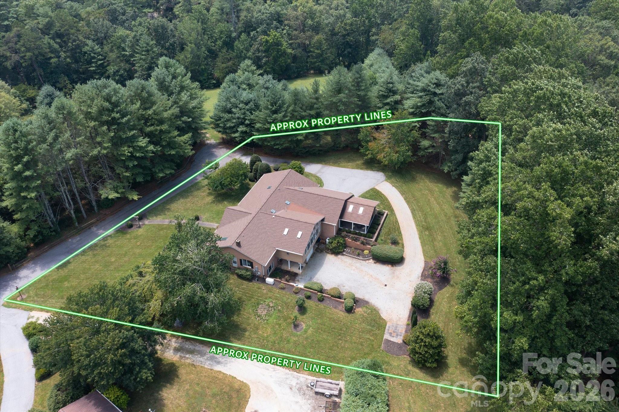 12 Highlander Lane — photo