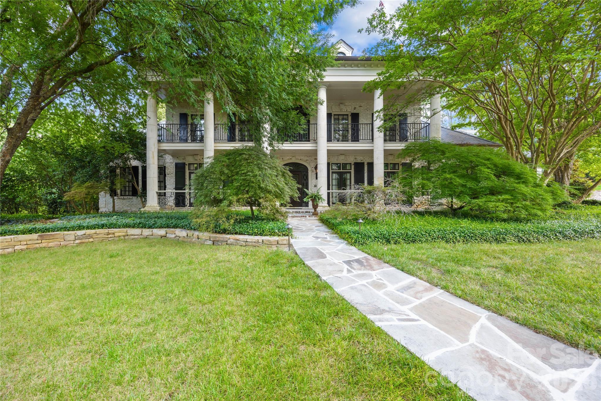 4523 Fox Brook Lane — photo