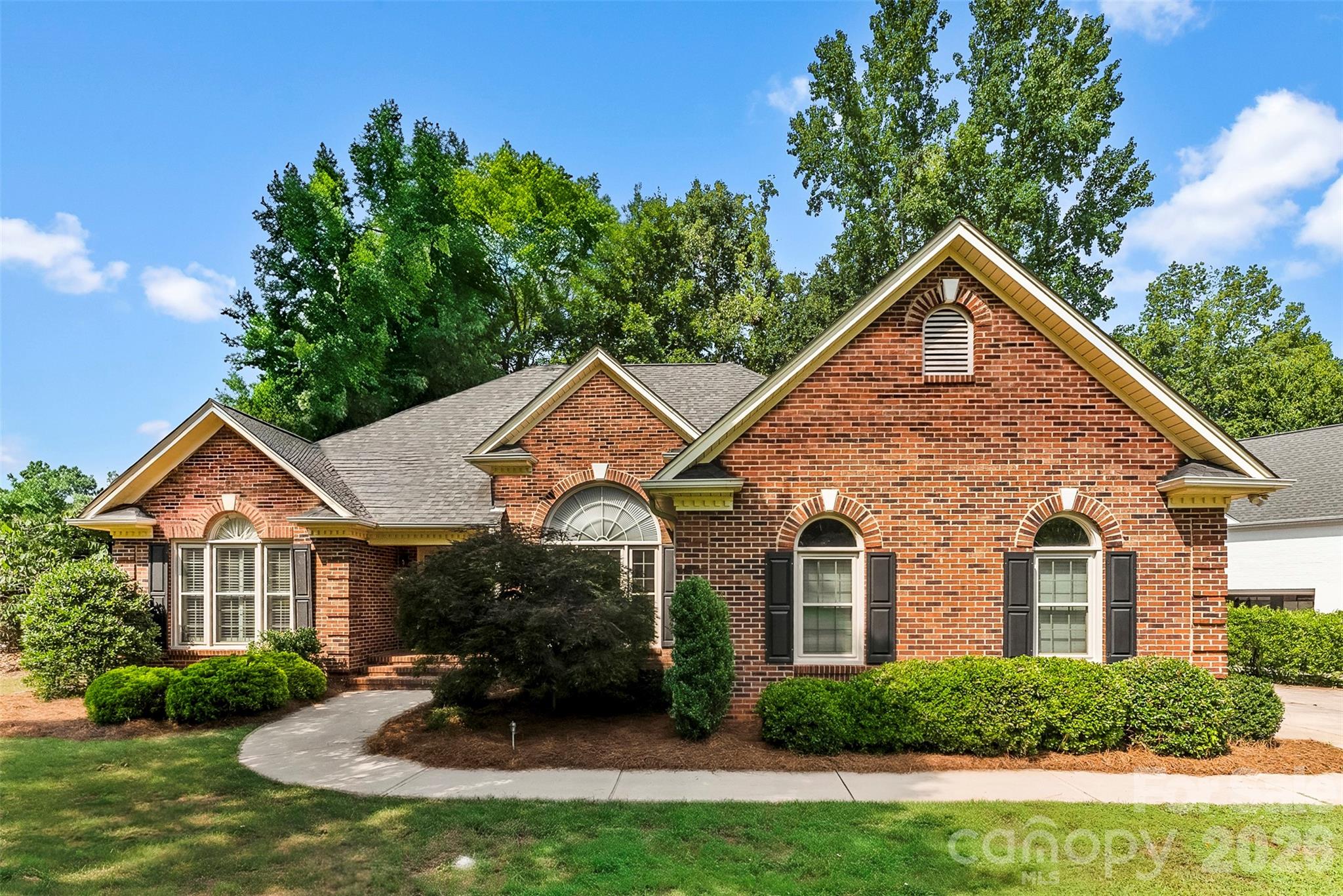 1032 Dan Maples Drive — photo