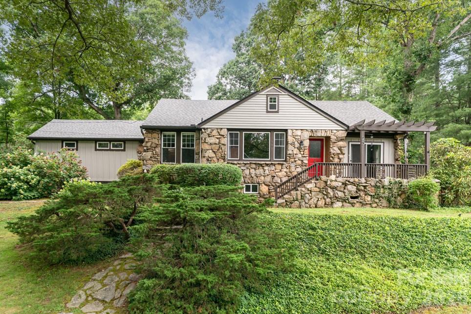 25 Mineral Springs Road — photo