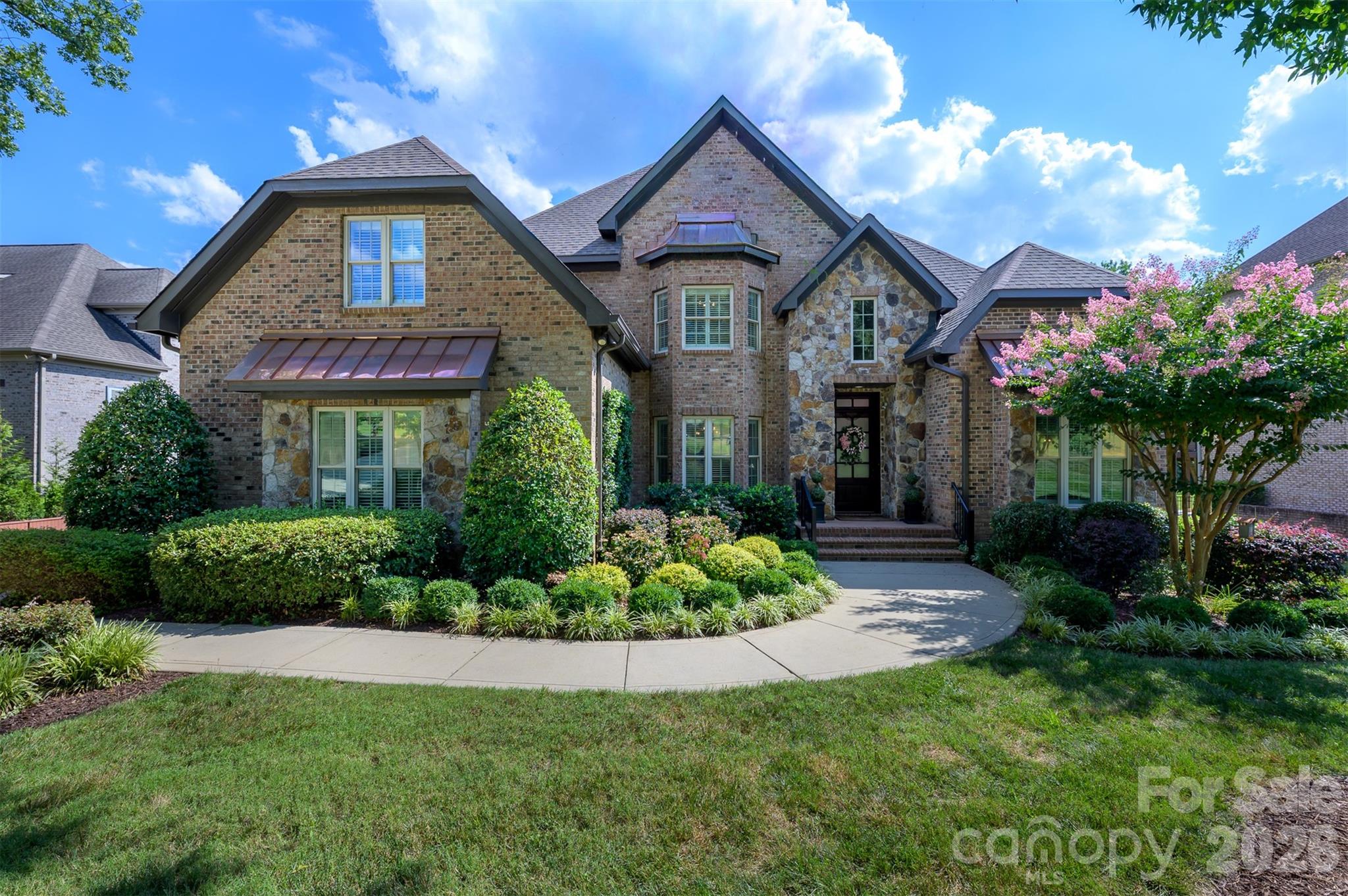 1632 Lookout Circle — photo