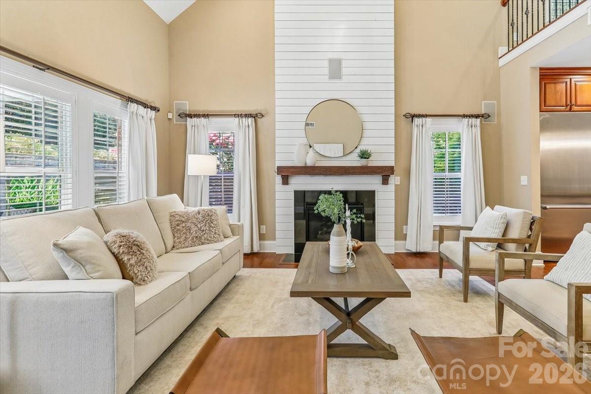 5125 Pansley Drive — photo