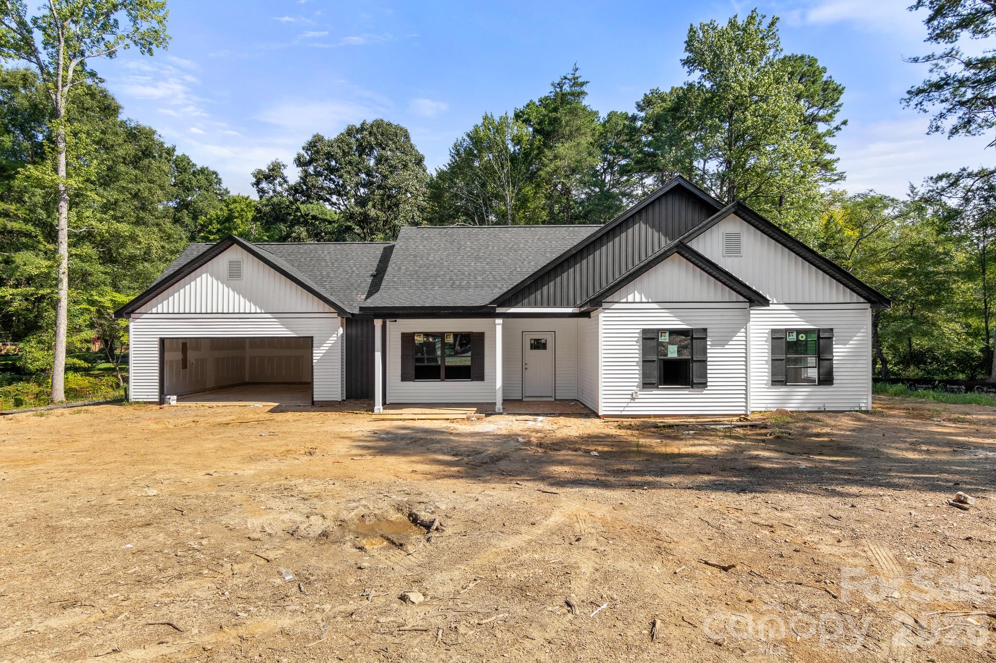816 Winding Brook Road — photo