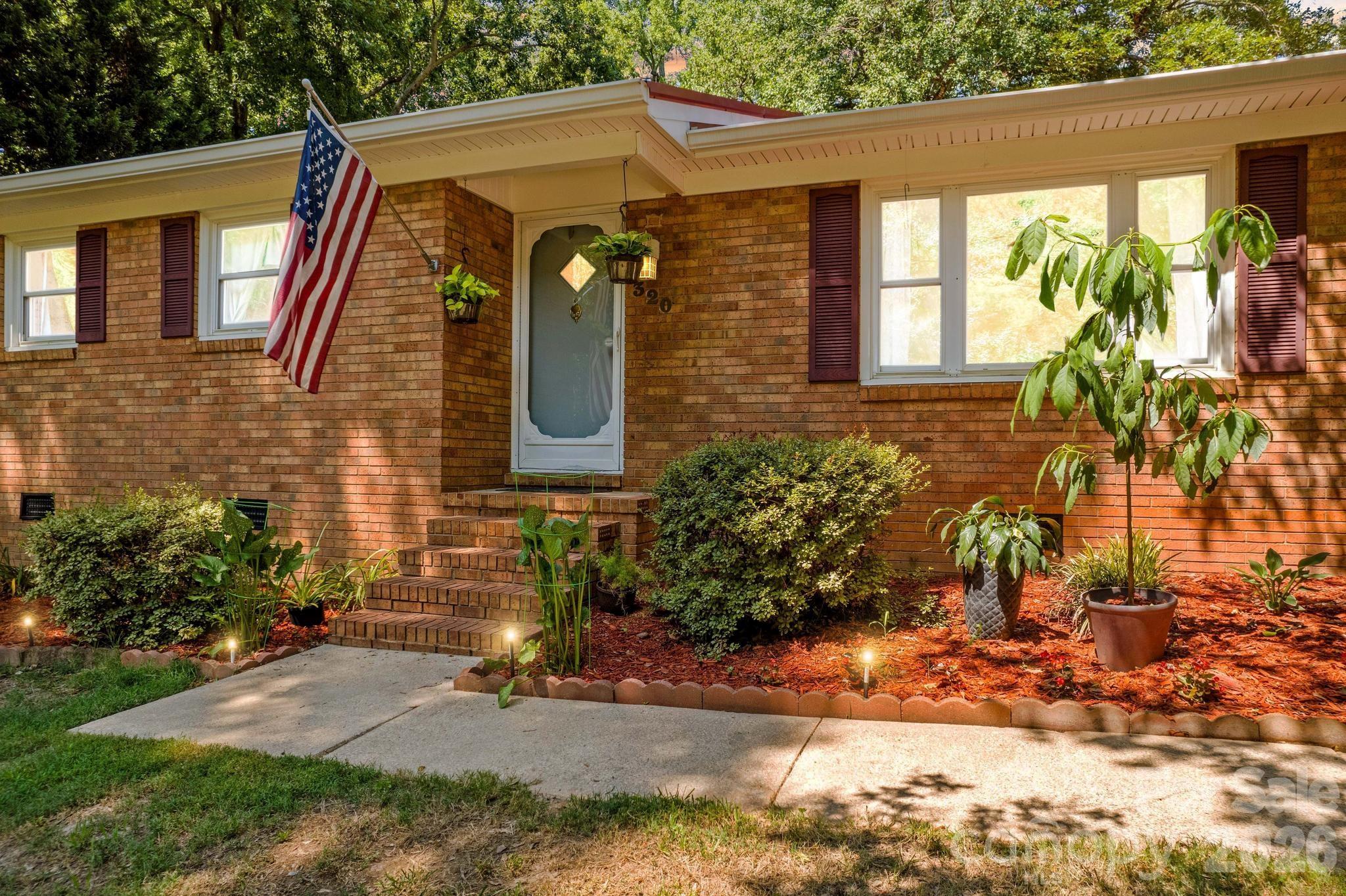 320 Miller Drive — photo