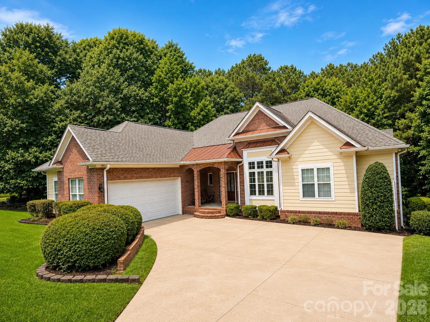 138 Fox Hunt Drive — photo