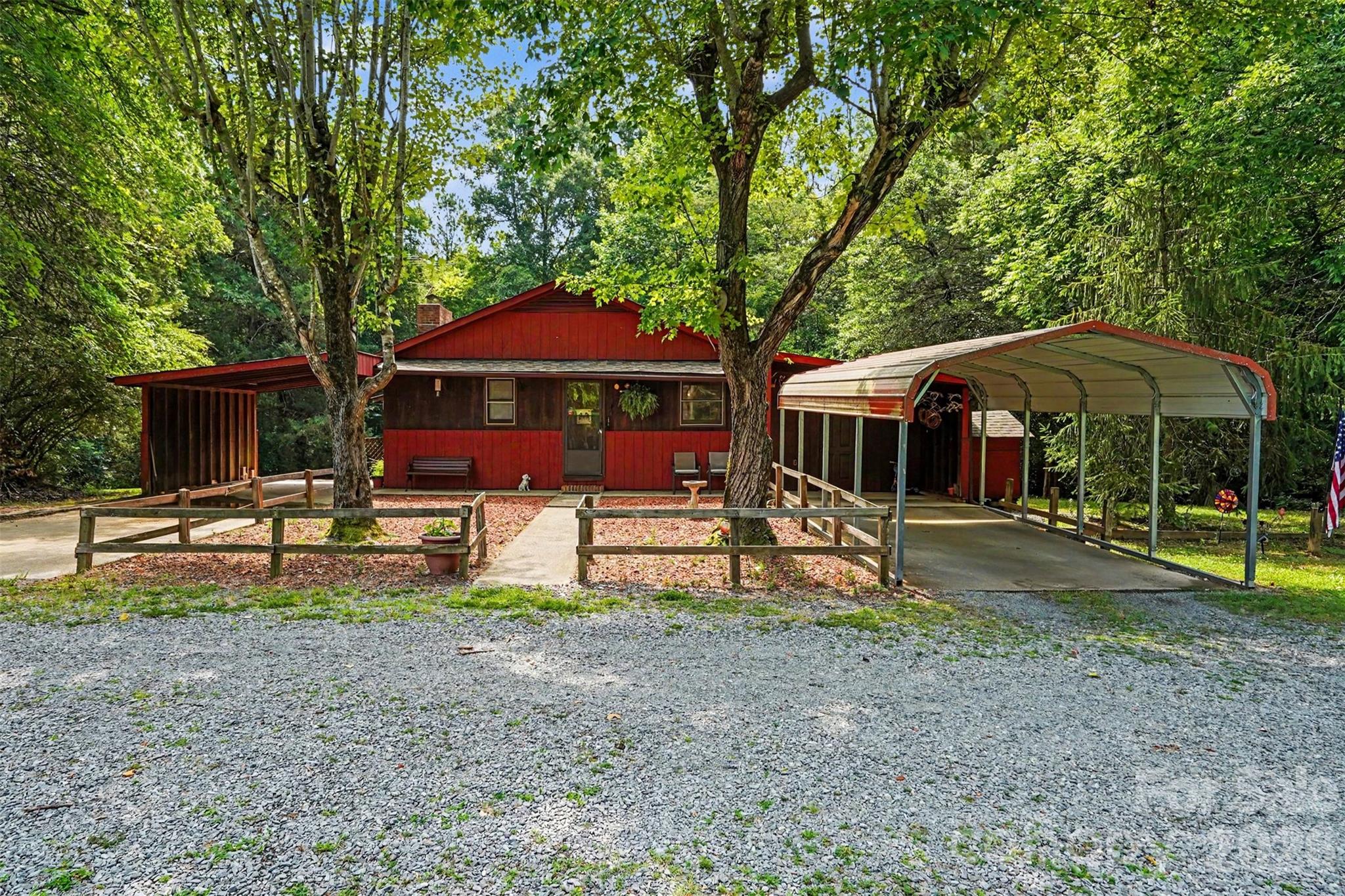 7707 Waxhaw Highway — photo