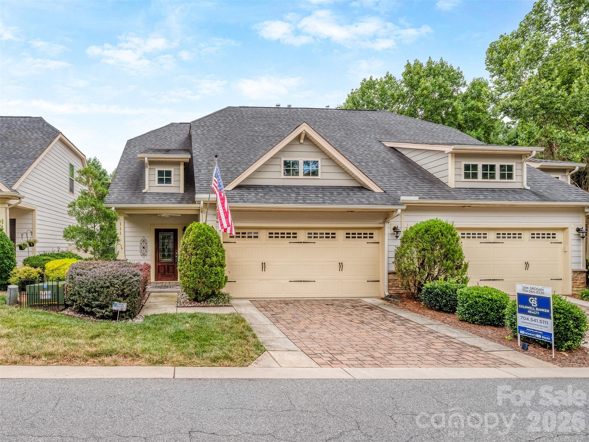 111 Coral Lane — photo