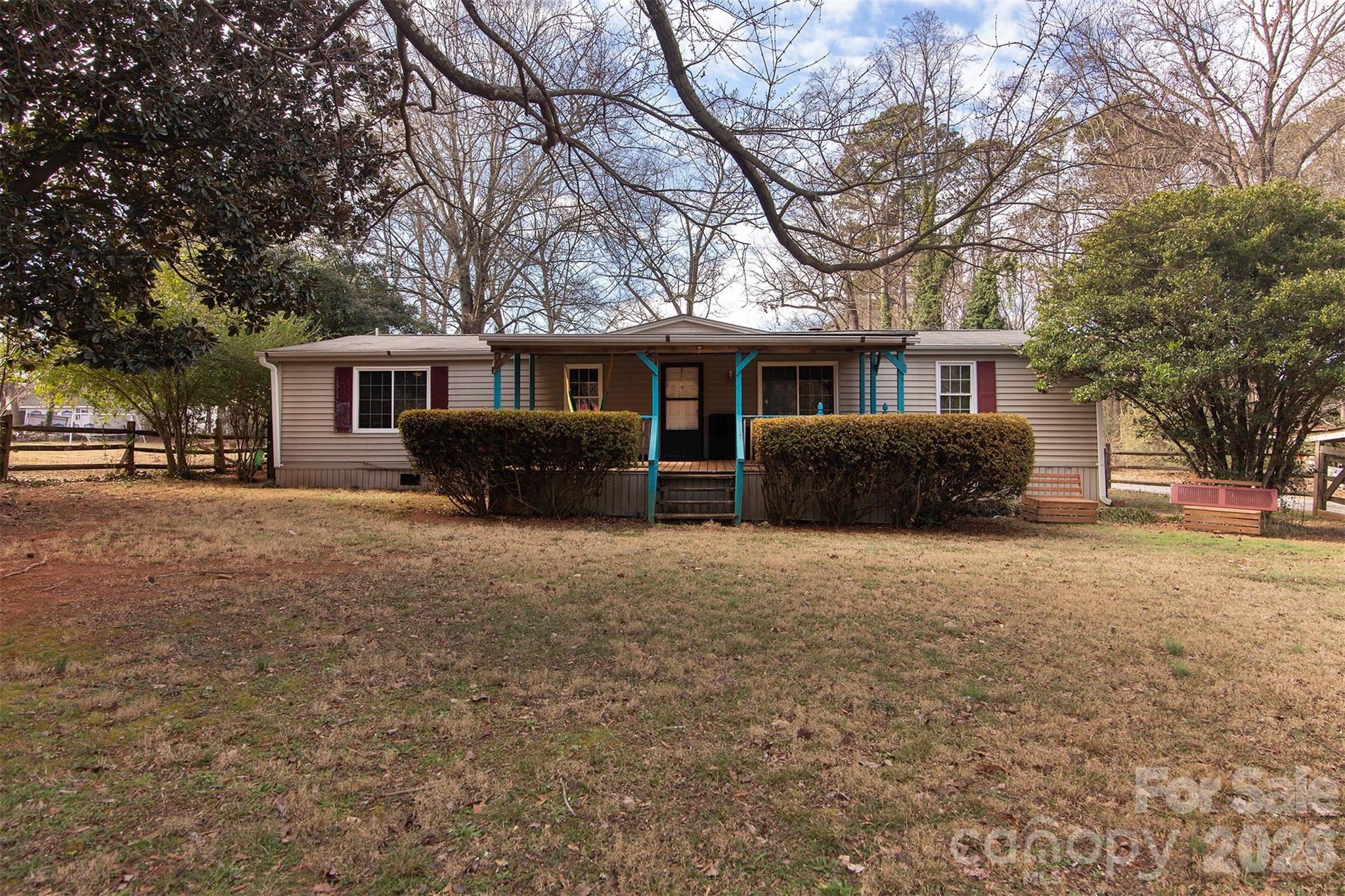 5727 Thompson Road — photo