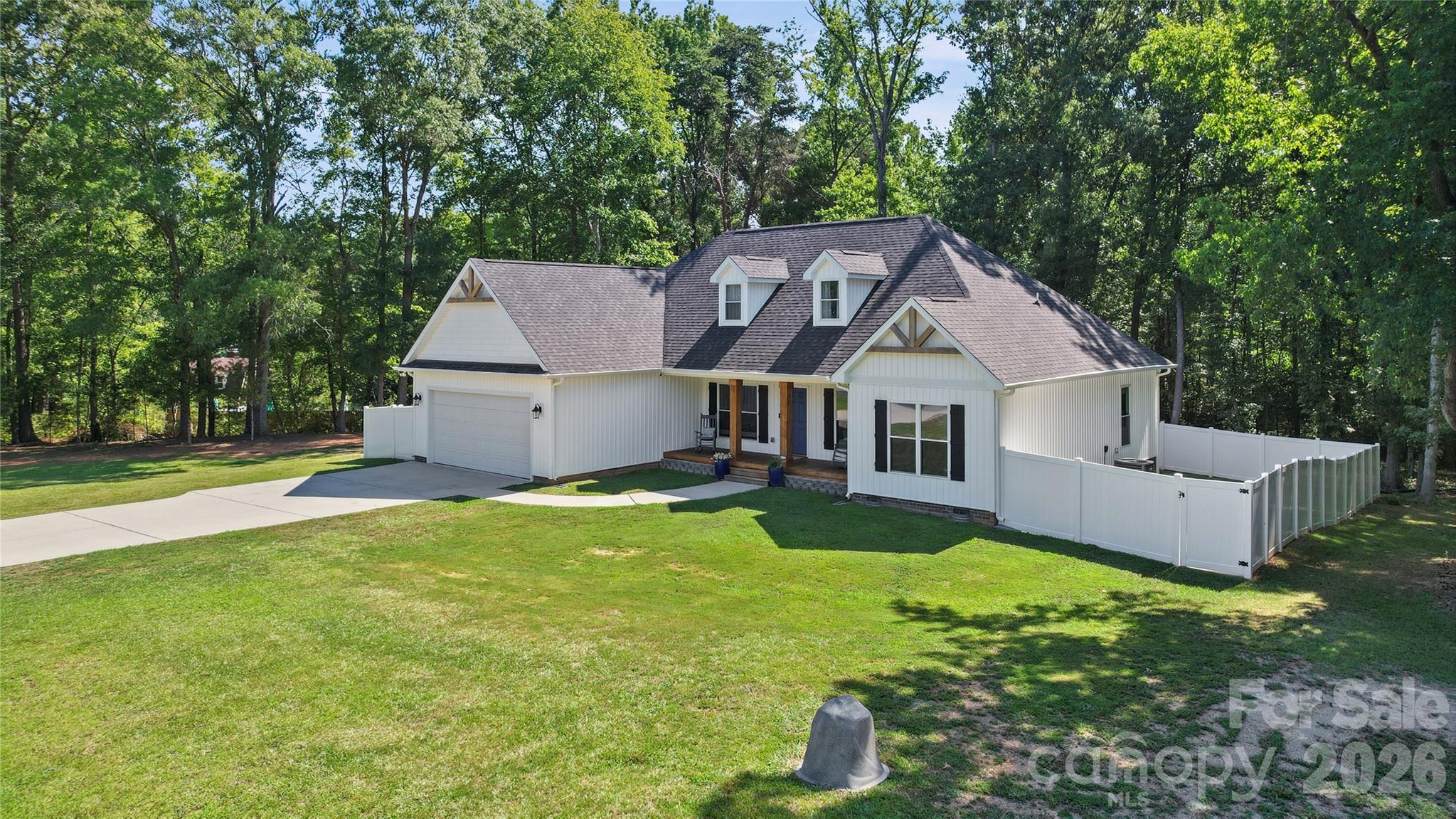 3002 Brooks Mill Lane — photo