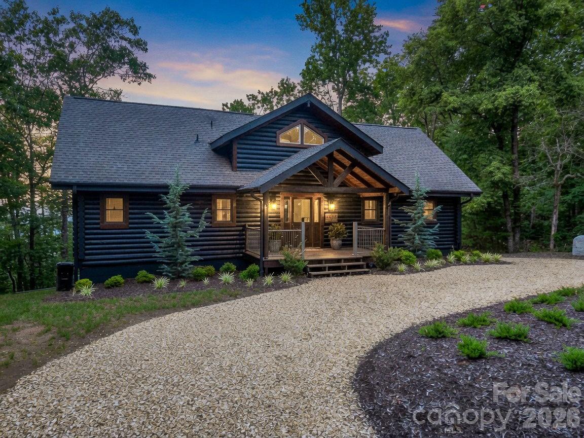 114 Sunset Drive — photo