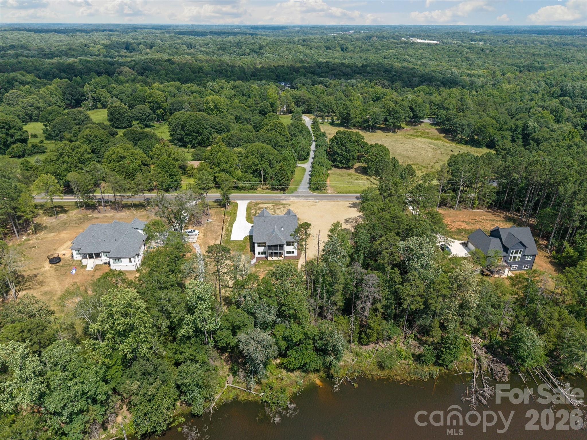 537 Riddle Mill Road — photo