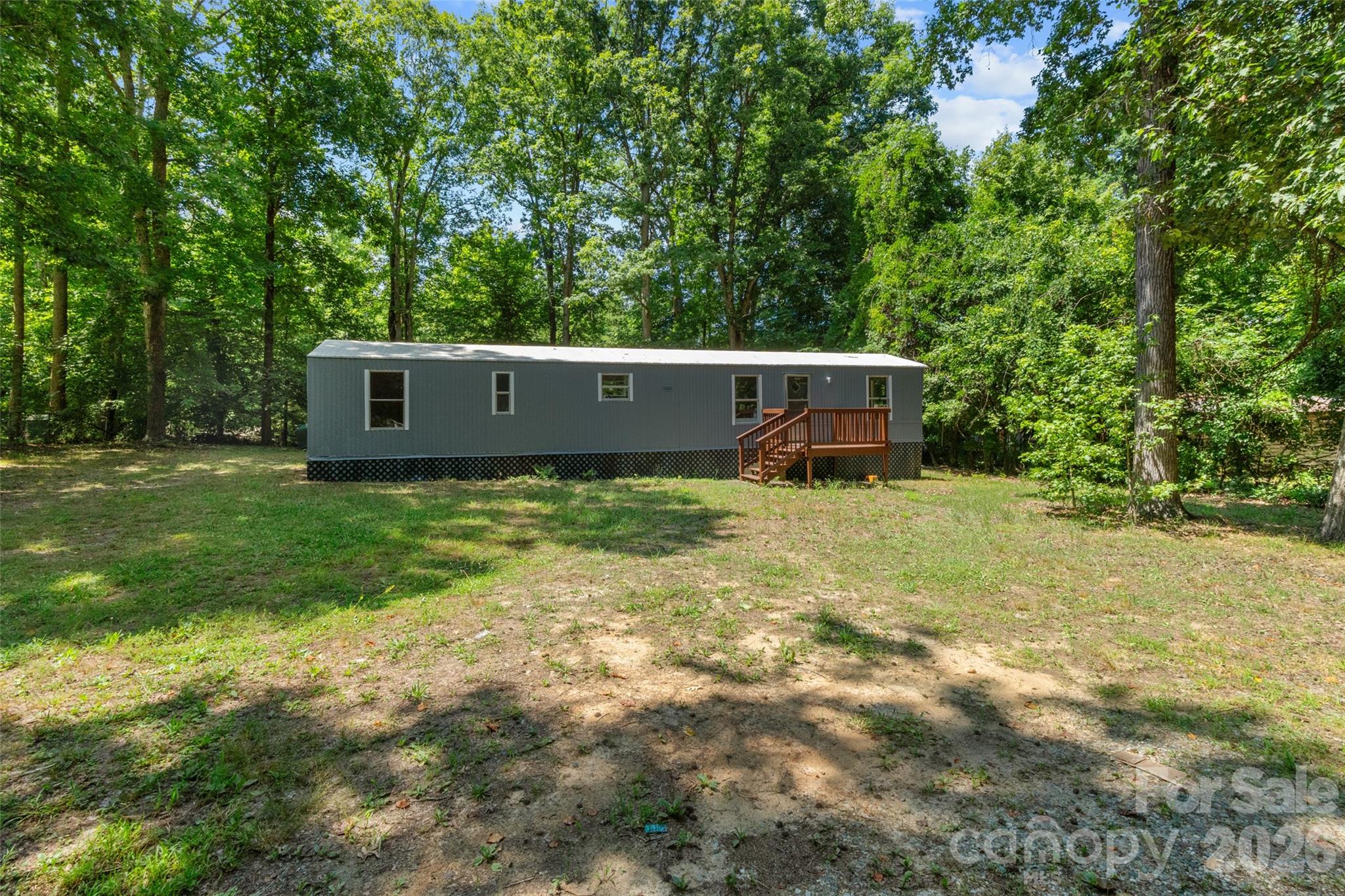 335 Lake Landing Drive — photo