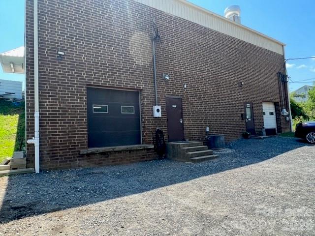 1050 Old Lenoir Road NW — photo