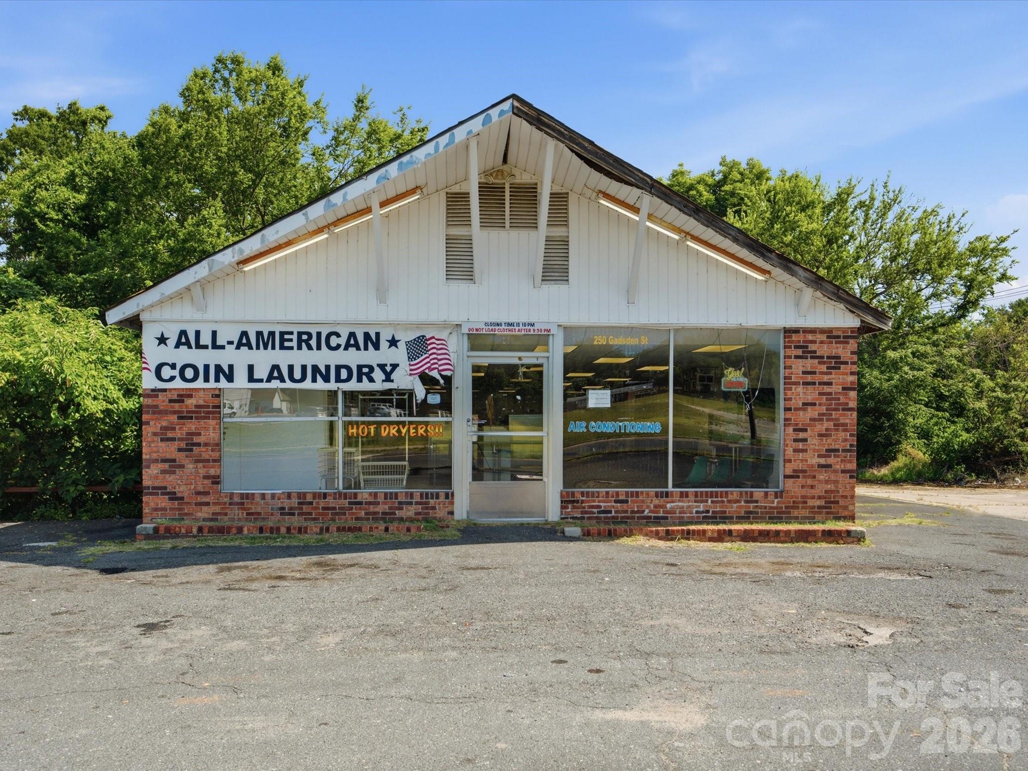 250 Gadsden Street — photo