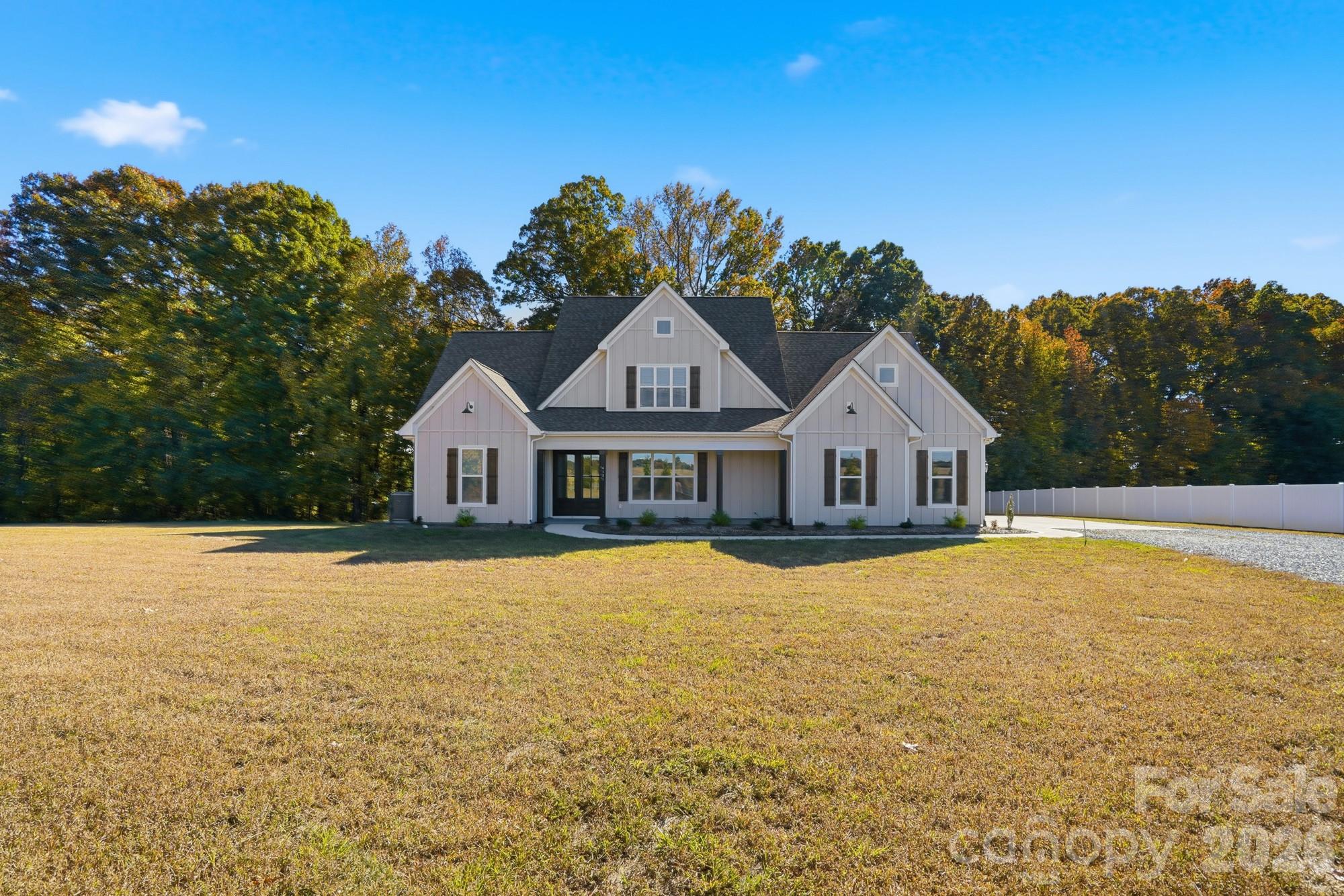 4105 Parkwood School Road — photo