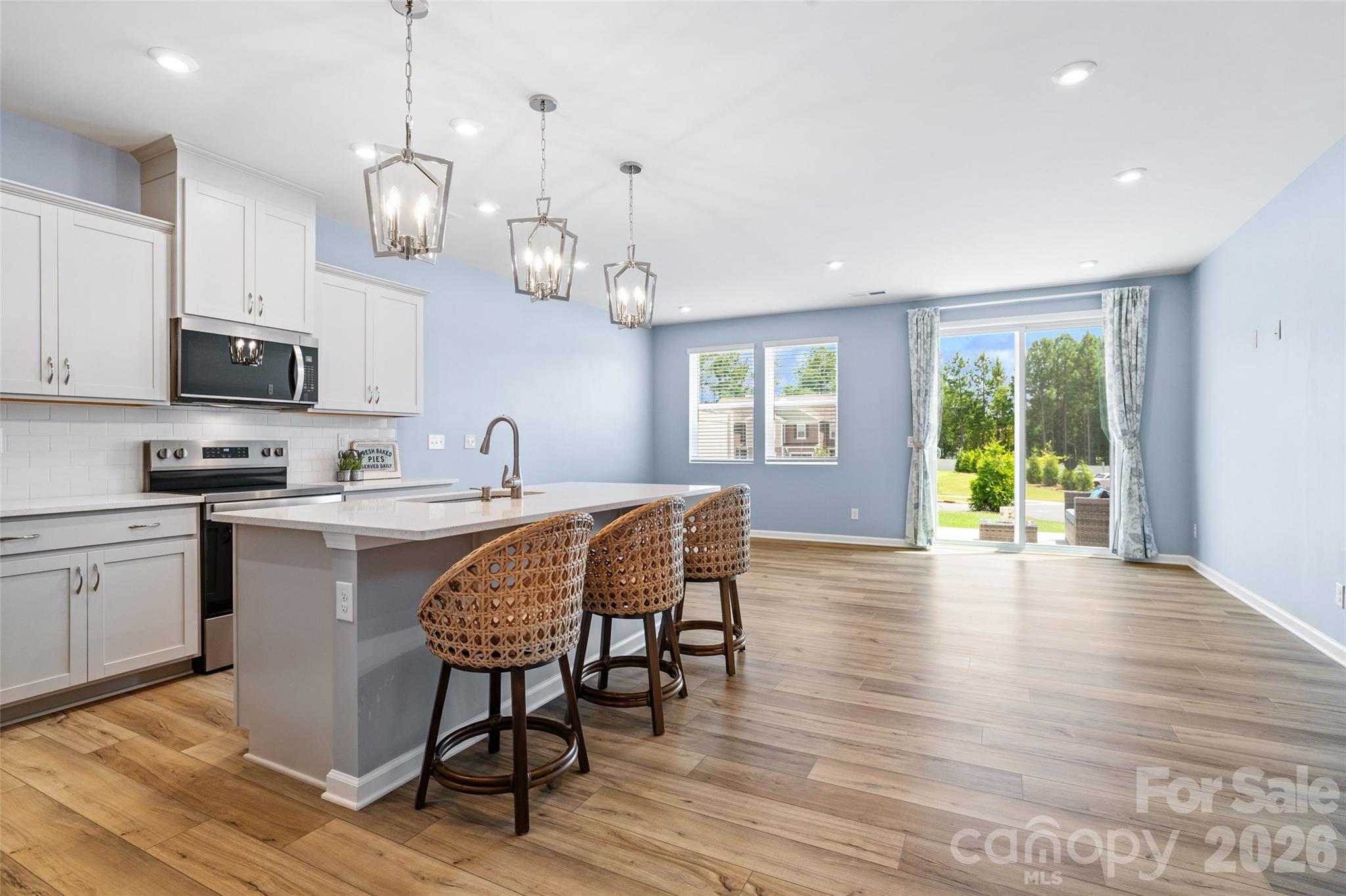608 Cassidy Court — photo