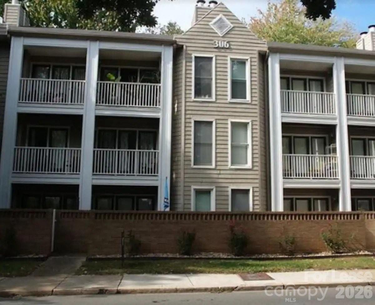 306 S Cedar Street 6 — photo