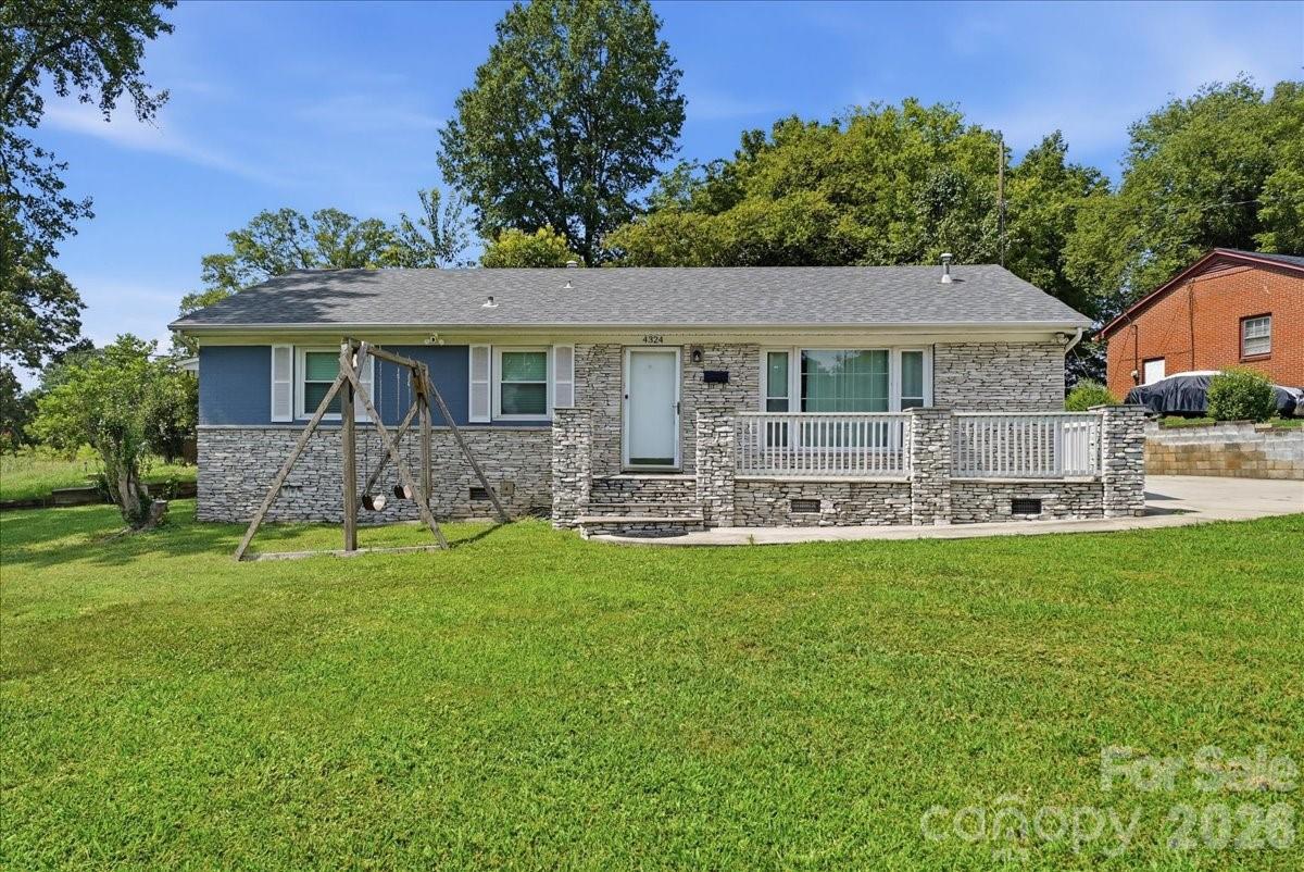 4324 Hidden Valley Road — photo