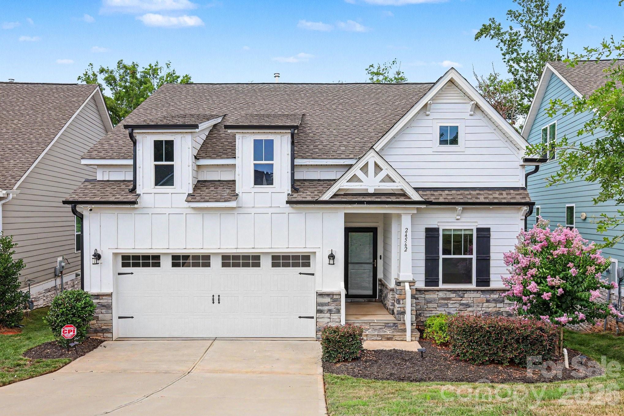 24562 Blue Heron Circle — photo