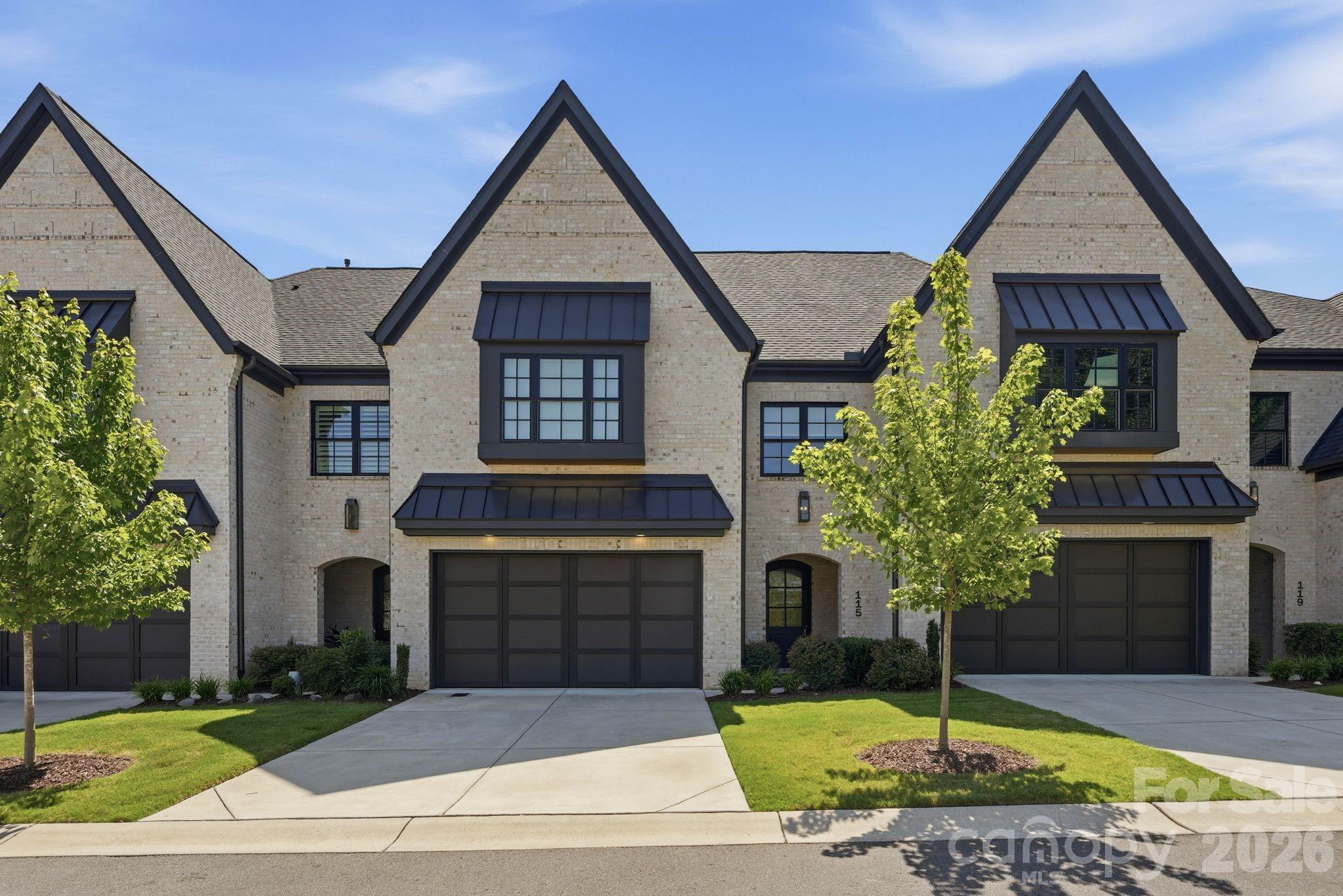 115 Thorncote Place — photo