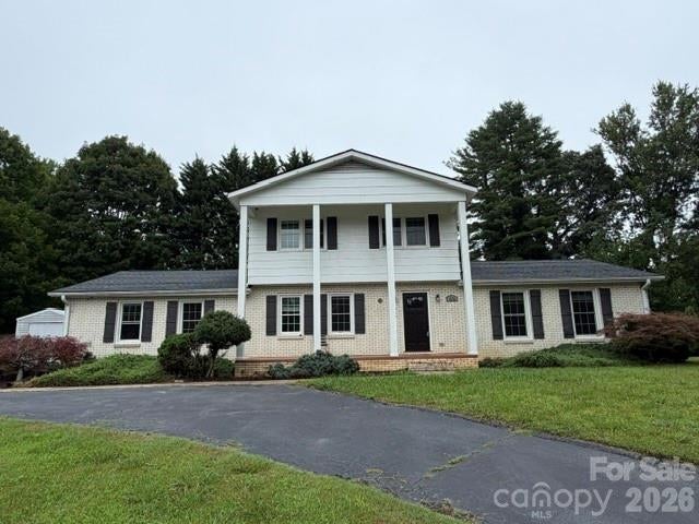 1376 Glenheath Drive — photo