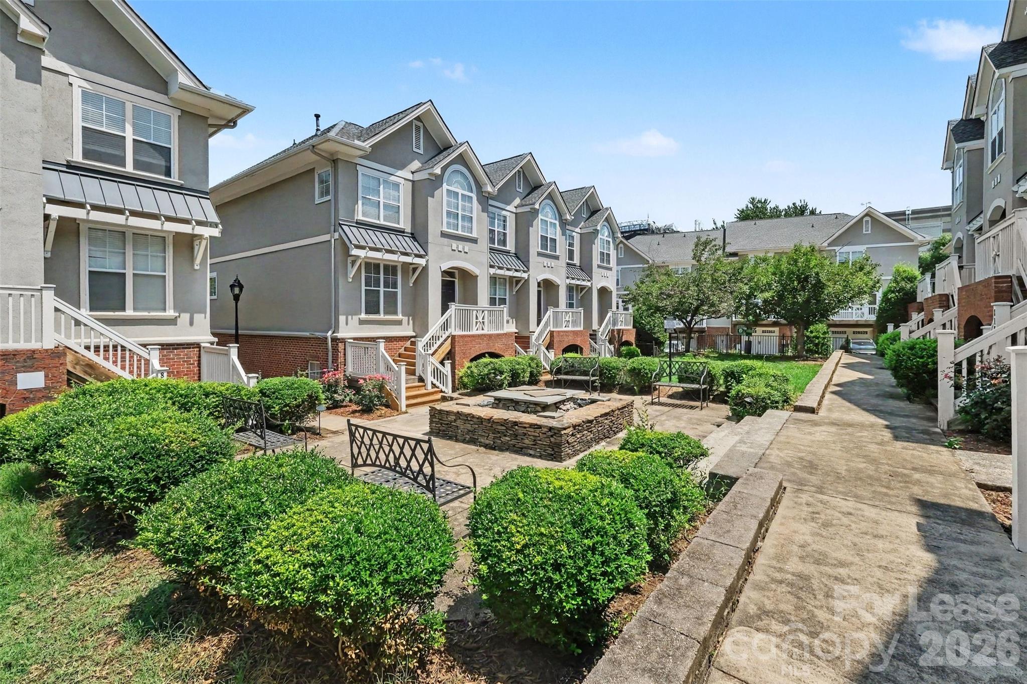 807 Clarkson Mill Court — photo