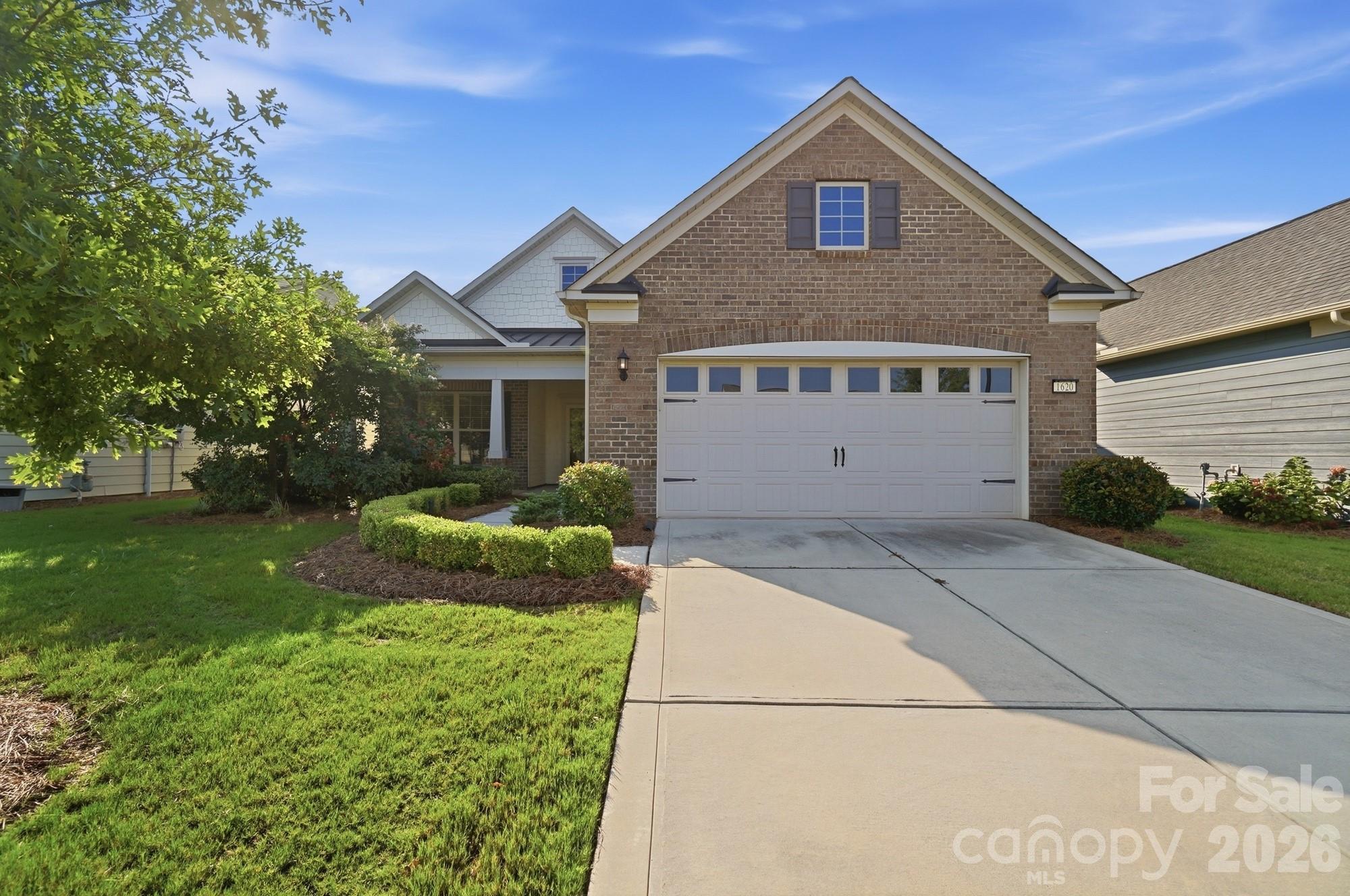 1620 Red Leaf Drive — photo